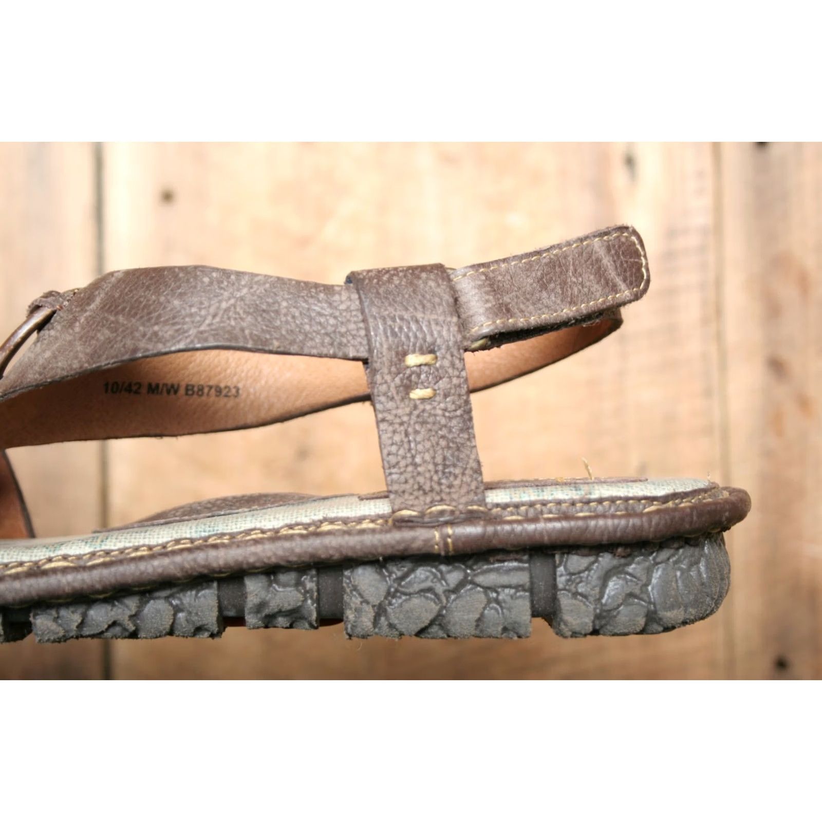 Born VINTAGE BORN Aegean Brown Beaded T-Strap Leather Slingback Sandals Women's Sz. 10 Size US 10 / IT 40 - 7 Thumbnail