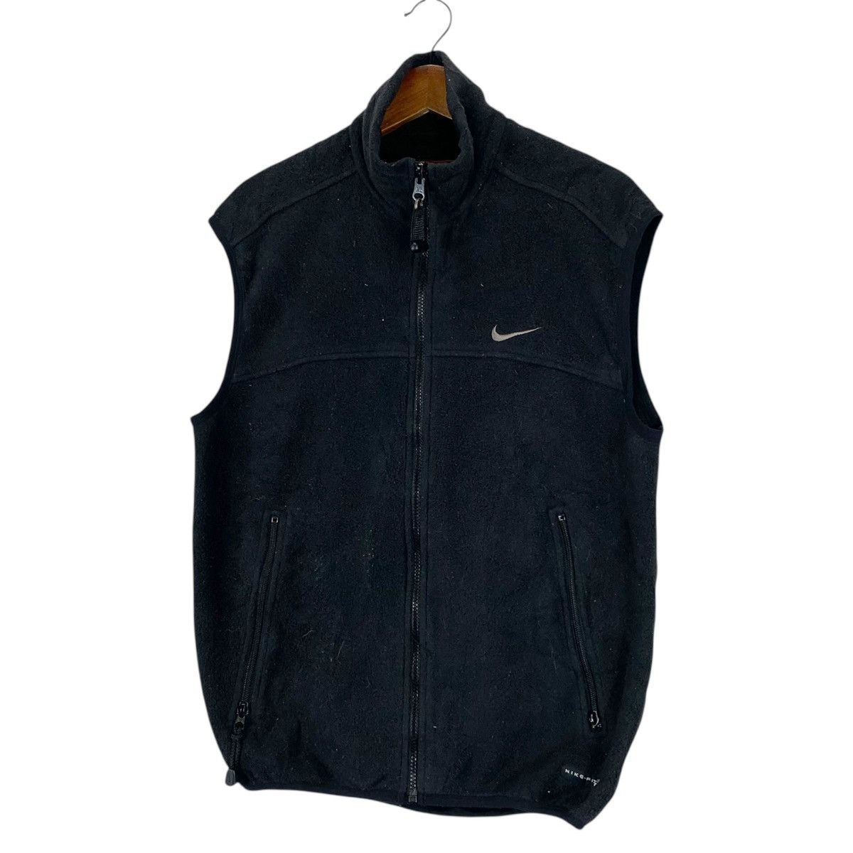 Nike Vintage Nike Fit All Conditions Gear Sleeveless Jacket Size US M / EU 48-50 / 2 - 3 Thumbnail