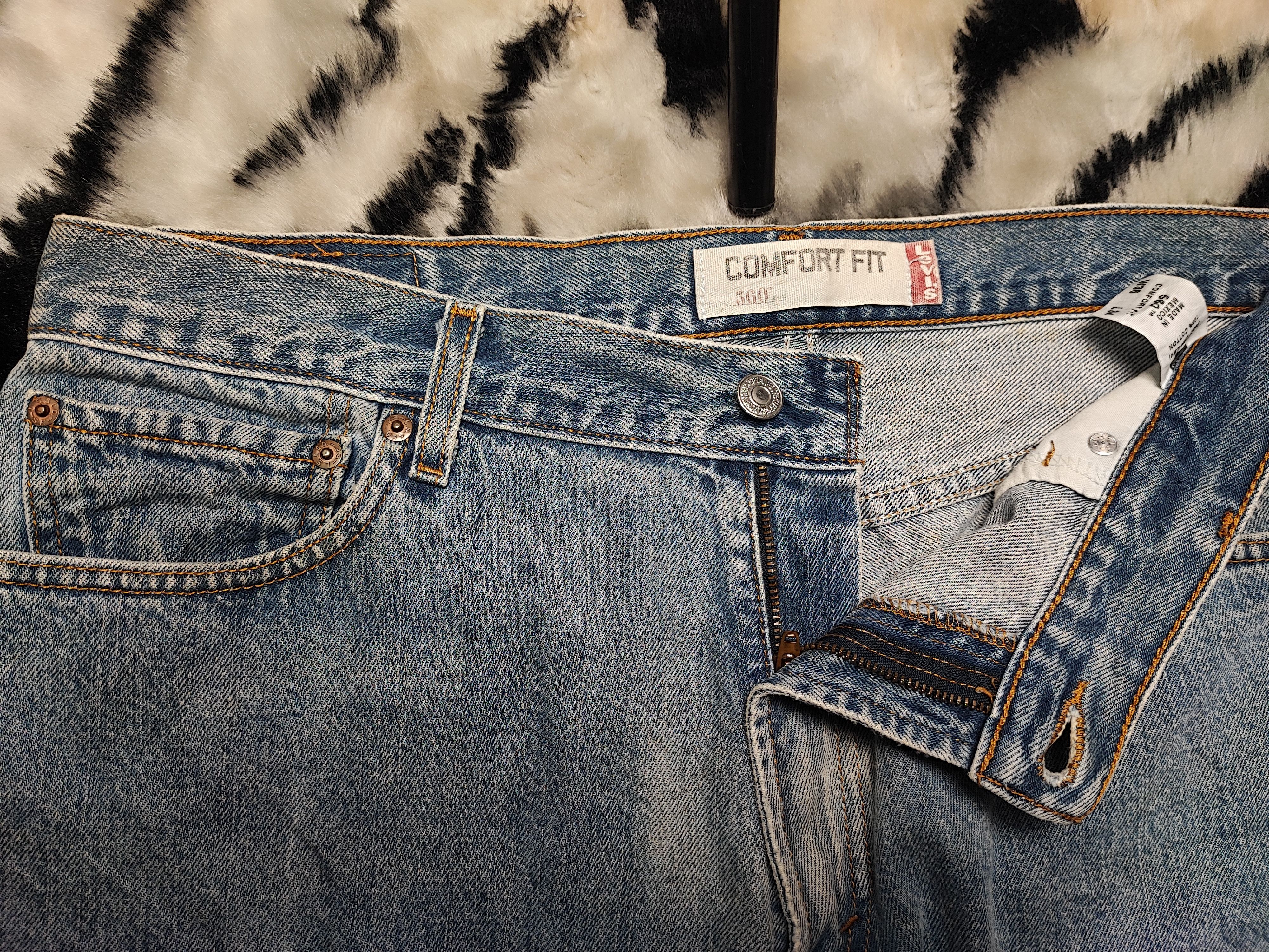 Levi's Vintage Levi's 560 Baggy Light Wash Thrashed Distressed ERD Size US 36 / EU 52 - 6 Thumbnail