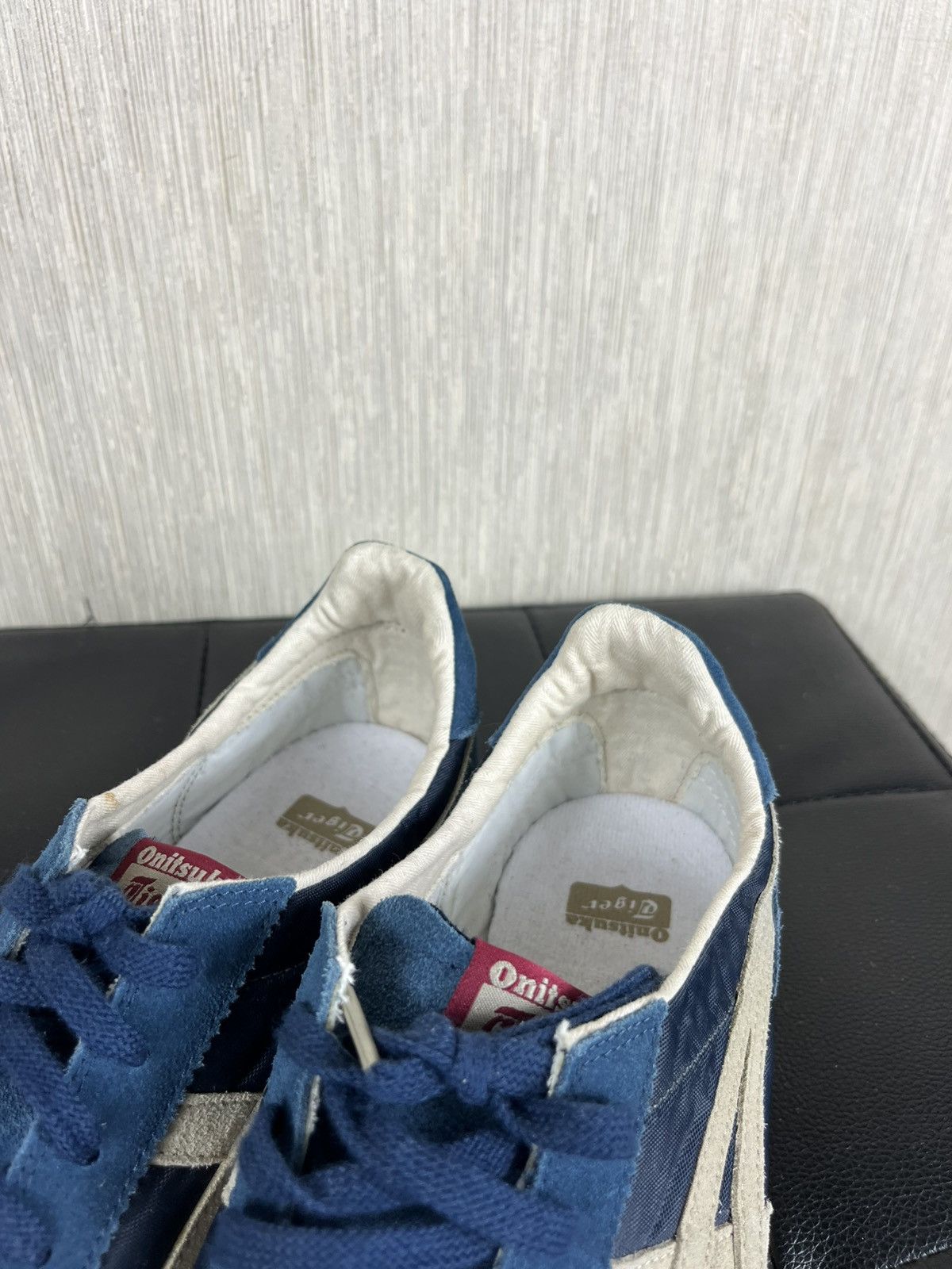 Asics Vintage OG Asics Onitsuka Tiger y2k suede sneakers shoes low Size US 10.5 / EU 43-44 - 20 Thumbnail