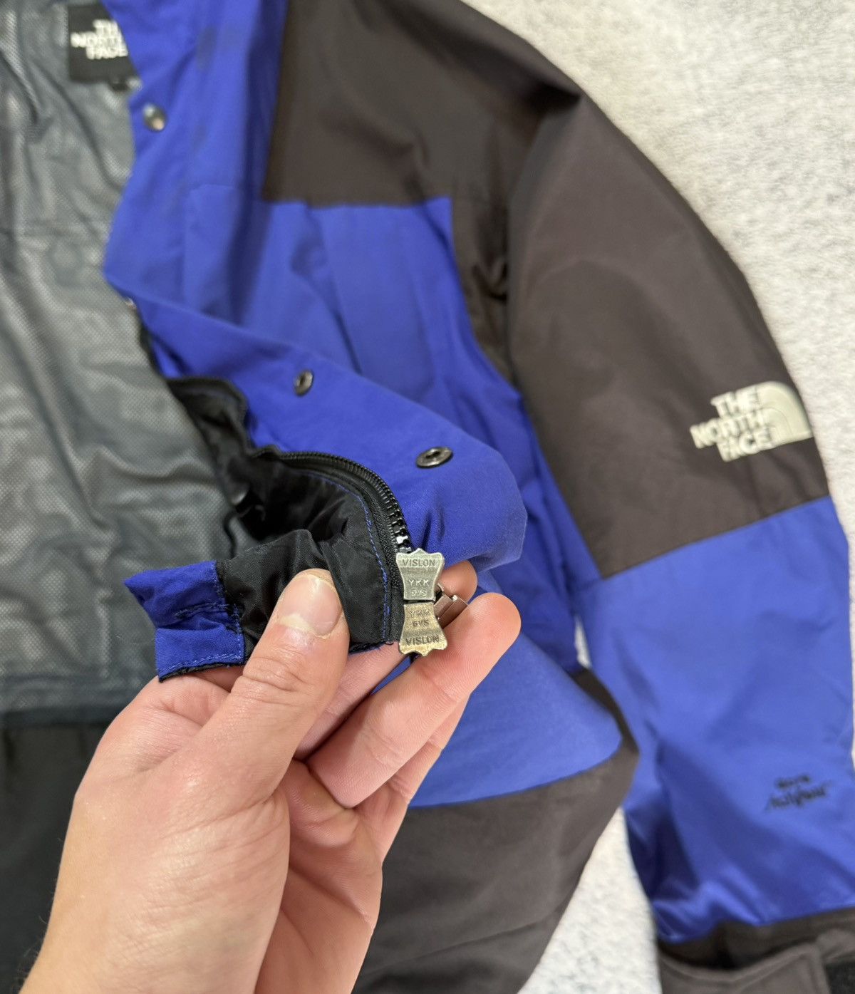 The North Face The North Face ICR Long Jacket Vintage Hooded Shell Men L Size US L / EU 52-54 / 3 - 7 Thumbnail