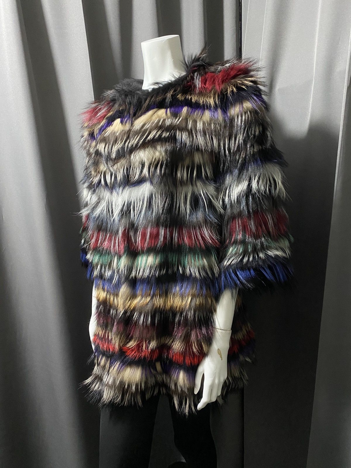 Other Punto Leather & Fur- Multicolor Fox Fur Jacket Size M / US 6-8 / IT 42-44 - 3 Thumbnail