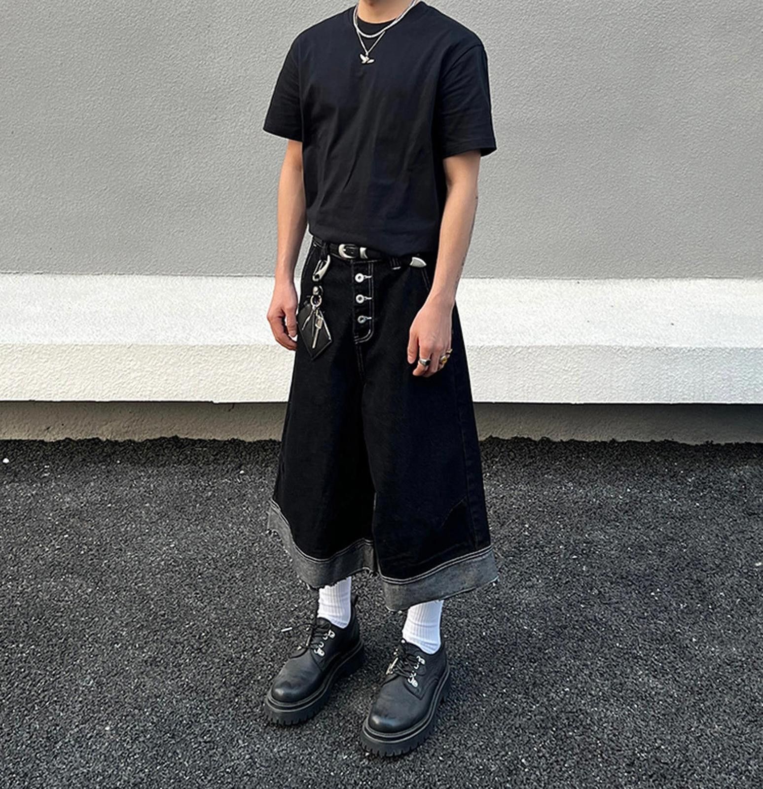 Japanese Brand Multi Button Black Denim Jorts Size US 32 / EU 48 - 6 Thumbnail