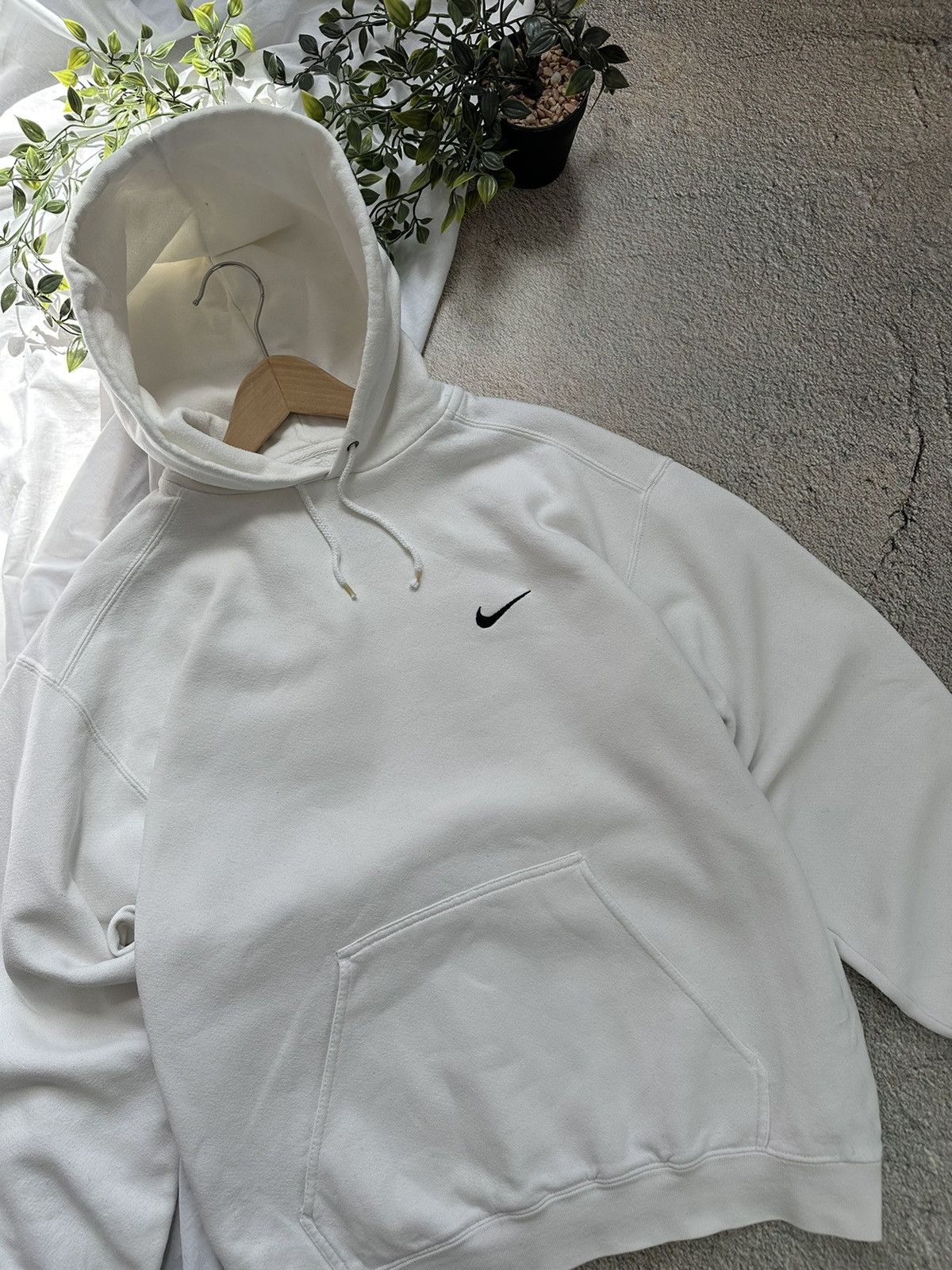 Nike × Vintage Vintage Nike hoodie boxy fit mini swoosh Size US M / EU 48-50 / 2 - 3 Thumbnail