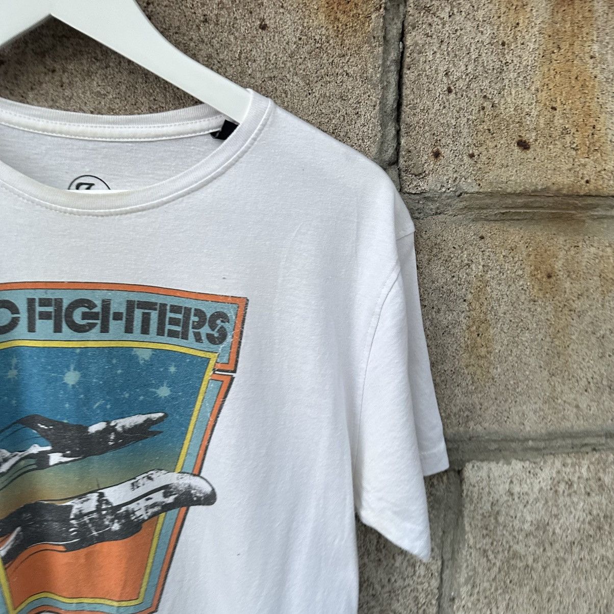 Band Tees Vintage Foo Fighters T-shirts Big Logo Rock Band Y2K 00s Size US M / EU 48-50 / 2 - 4 Thumbnail