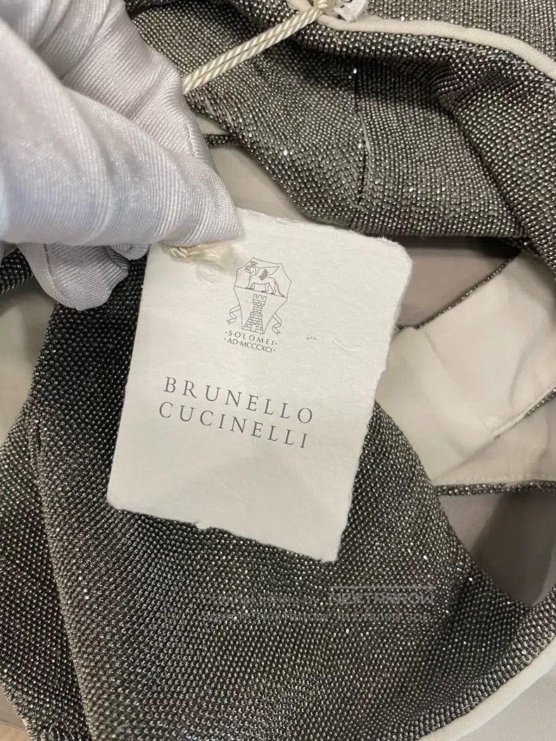 Brunello Cucinelli Brunello Cucinelli Ivory silver studded silk vest Size S / US 4 / IT 40 - 6 Thumbnail