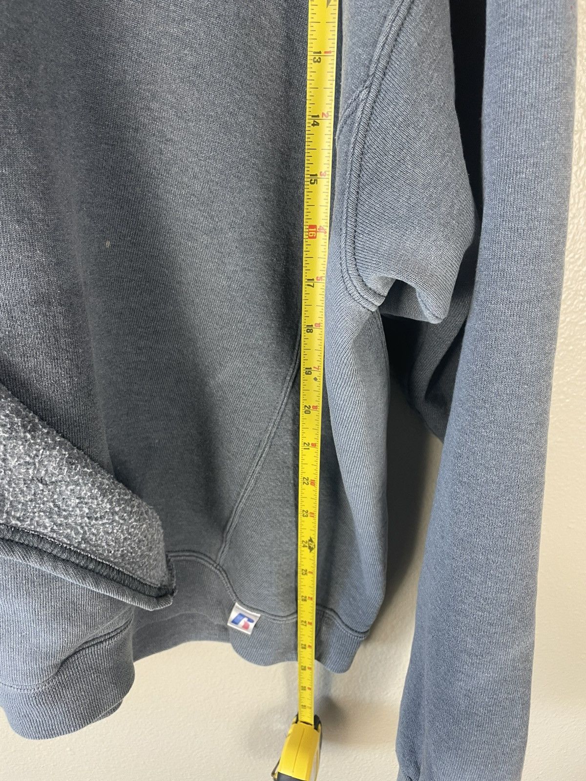 Vintage Vintage Russell Hoodie XL Thrashed Faded 4g seller Size US XL / EU 56 / 4 - 6 Thumbnail