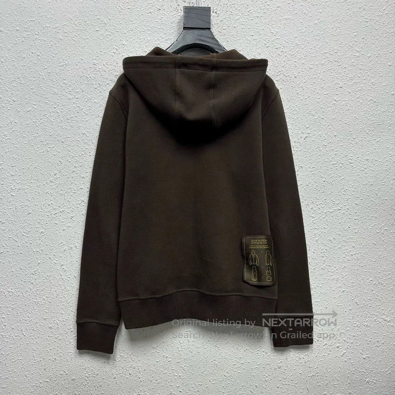 Louis Vuitton louis vuitton zip hoodie jacket in brown. Size US S / EU 44-46 / 1 - 2 Thumbnail