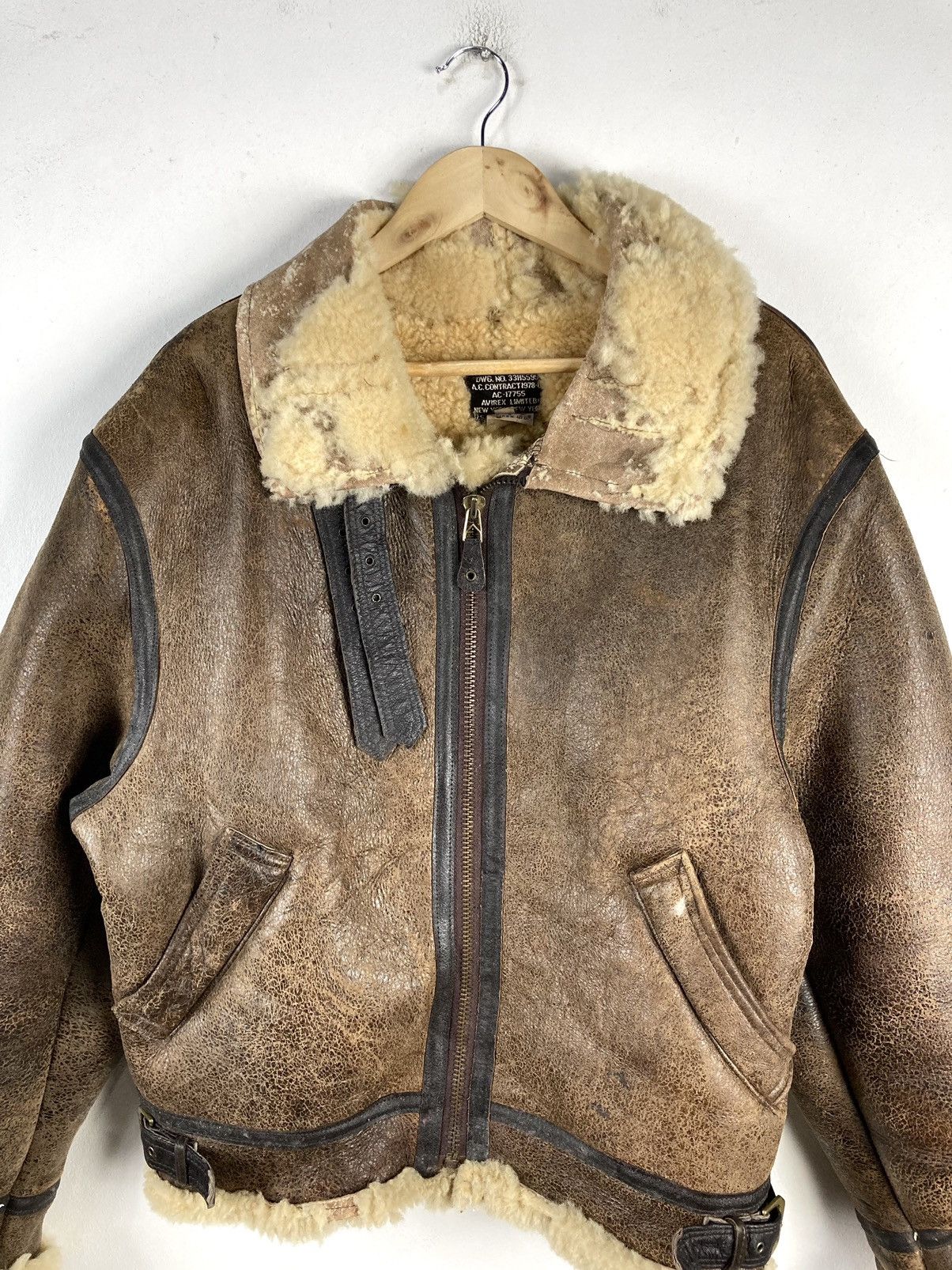 Avirex × Leather Vintage Avirex B-3 Leather Sheepskin Products Bomber Jacket Size US M / EU 48-50 / 2 - 5 Thumbnail