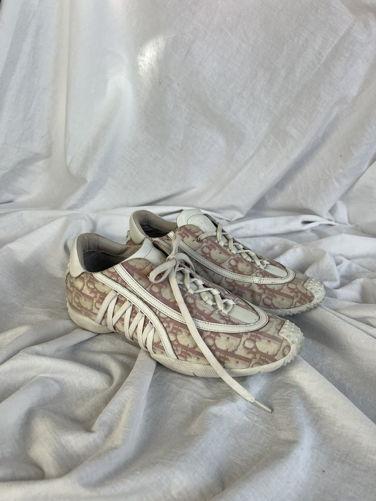 Dior Dior x John galliano archive woman’s sneakers Size US 7 / IT 37 - 2 Thumbnail