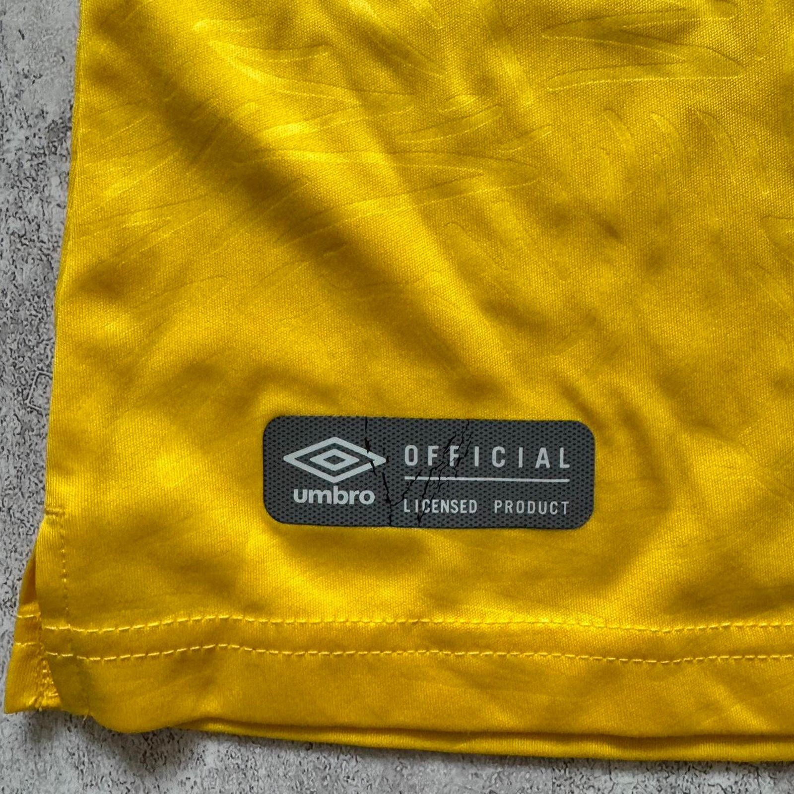 Umbro Women’s Jamaica 2018-19 Umbro Home Jersey – Size XL Size XL / US 12-14 / IT 48-50 - 5 Thumbnail
