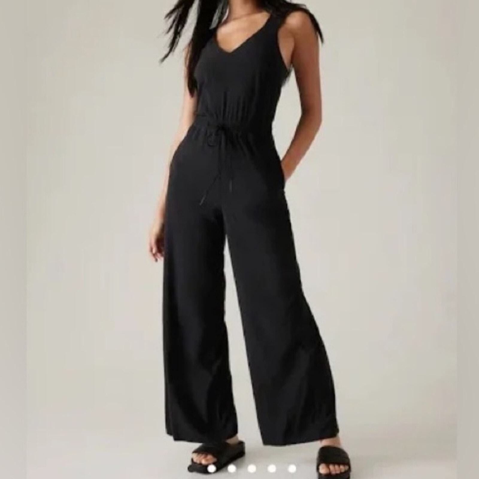 Athleta Athleta Savannah Wide Leg Jumpsuit Black Size 10 Size 32" / US 10 / IT 46 - 1 Thumbnail