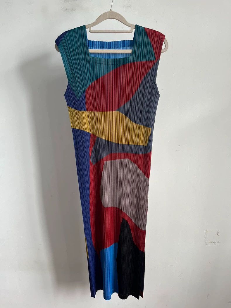 Issey Miyake Issey Miyake size:2 Color block pleated long dress Size S / US 4 / IT 40 - 1 Thumbnail