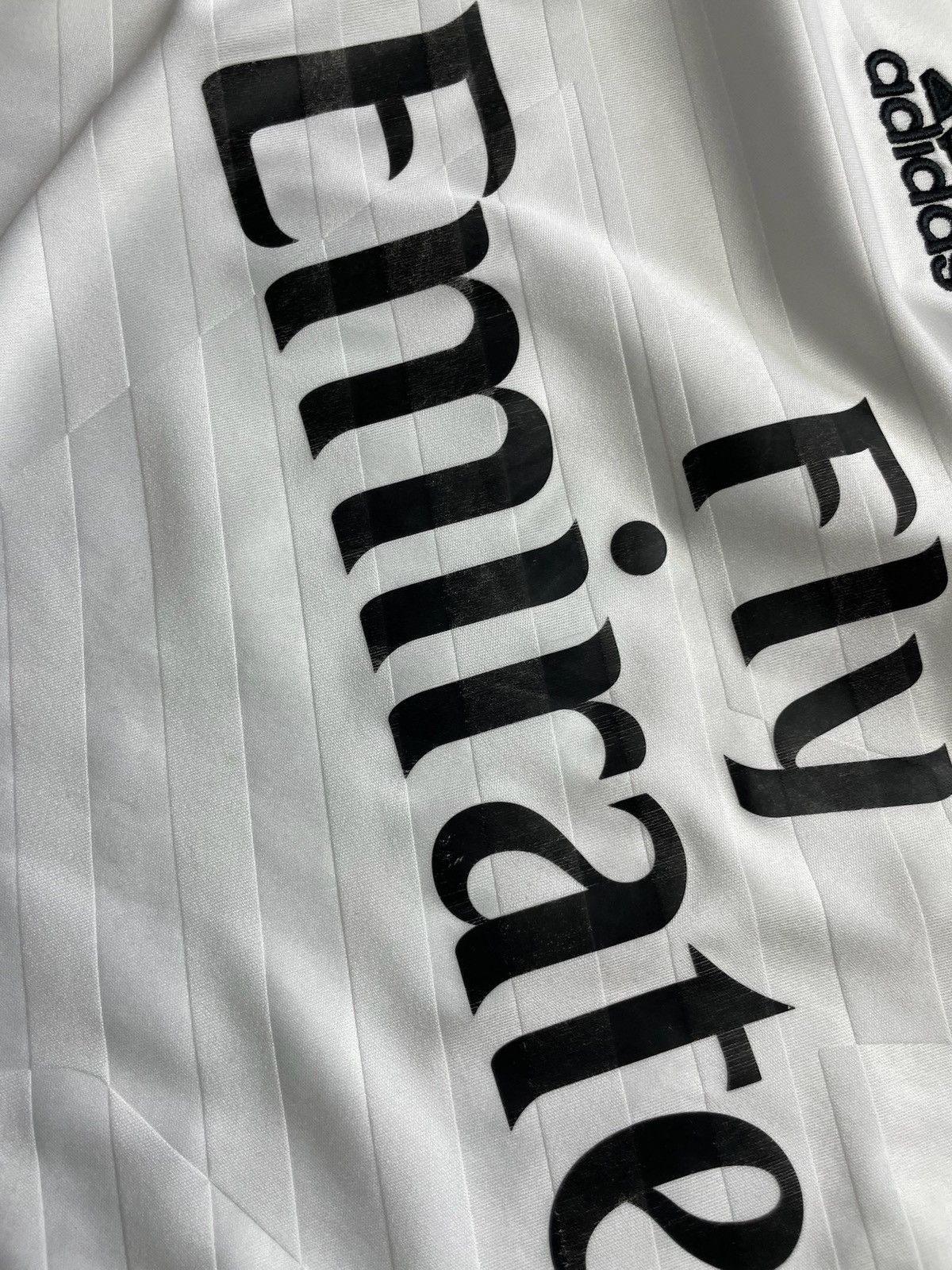 Vintage Vintage adidas Real Madrid soccer jersey size S Size US S / EU 44-46 / 1 - 7 Thumbnail