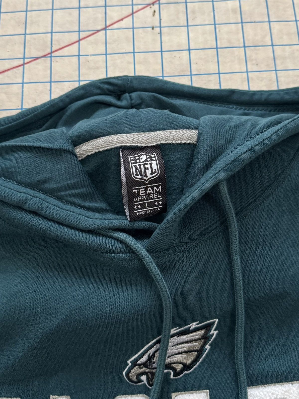 NFL NWOT NFL Team Apparel Philadelphia Eagles Hoodie Mens Large Size US L / EU 52-54 / 3 - 6 Thumbnail
