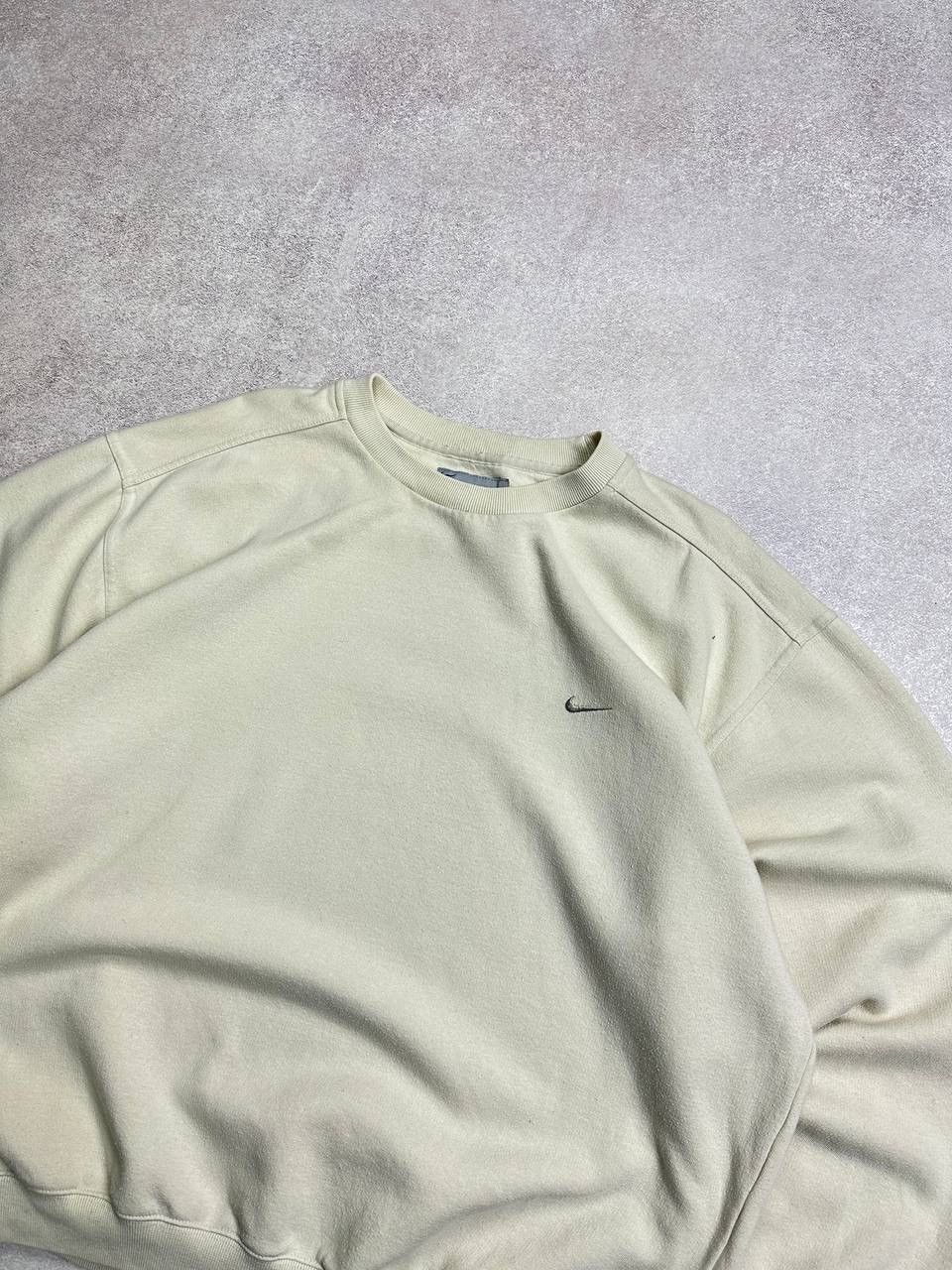 Nike Vintage 90s Nike Swoosh Y2K Boxy Sweatshirt Crewneck L Size US L / EU 52-54 / 3 - 3 Thumbnail
