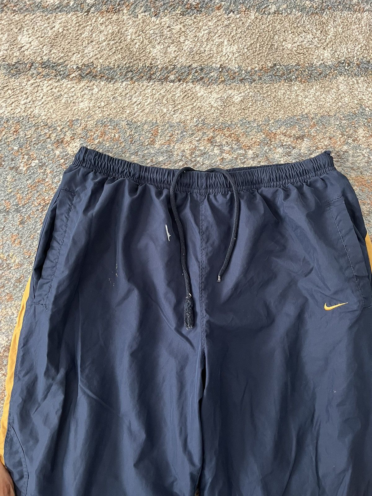 Vintage VTG Y2K Nike Sweatpants swishy Blue XL Distressed yellow Size US 32 / EU 48 - 4 Thumbnail