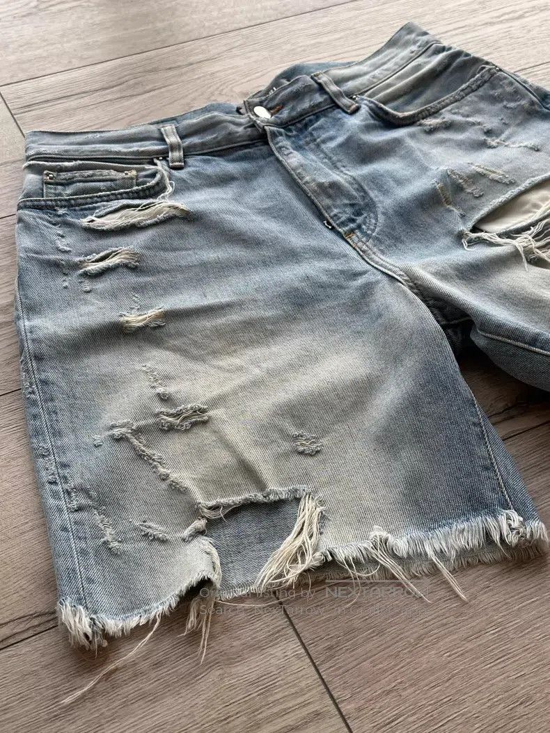 Amiri Amiri Heavy water-washed distressed cut-out denim shorts Size US 32 / EU 48 - 2 Thumbnail