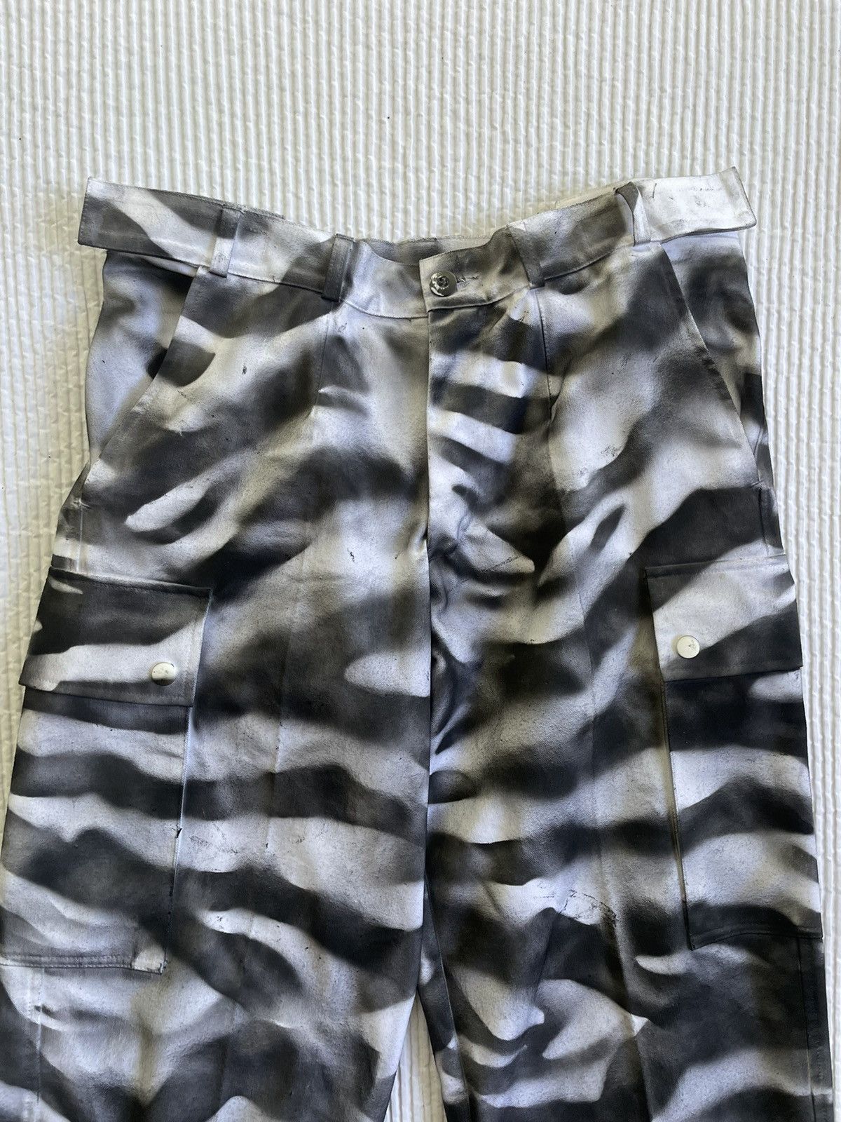 Handmade × Vintage Hand Camo Snow Tiger Cargos Size US 32 / EU 48 - 6 Thumbnail