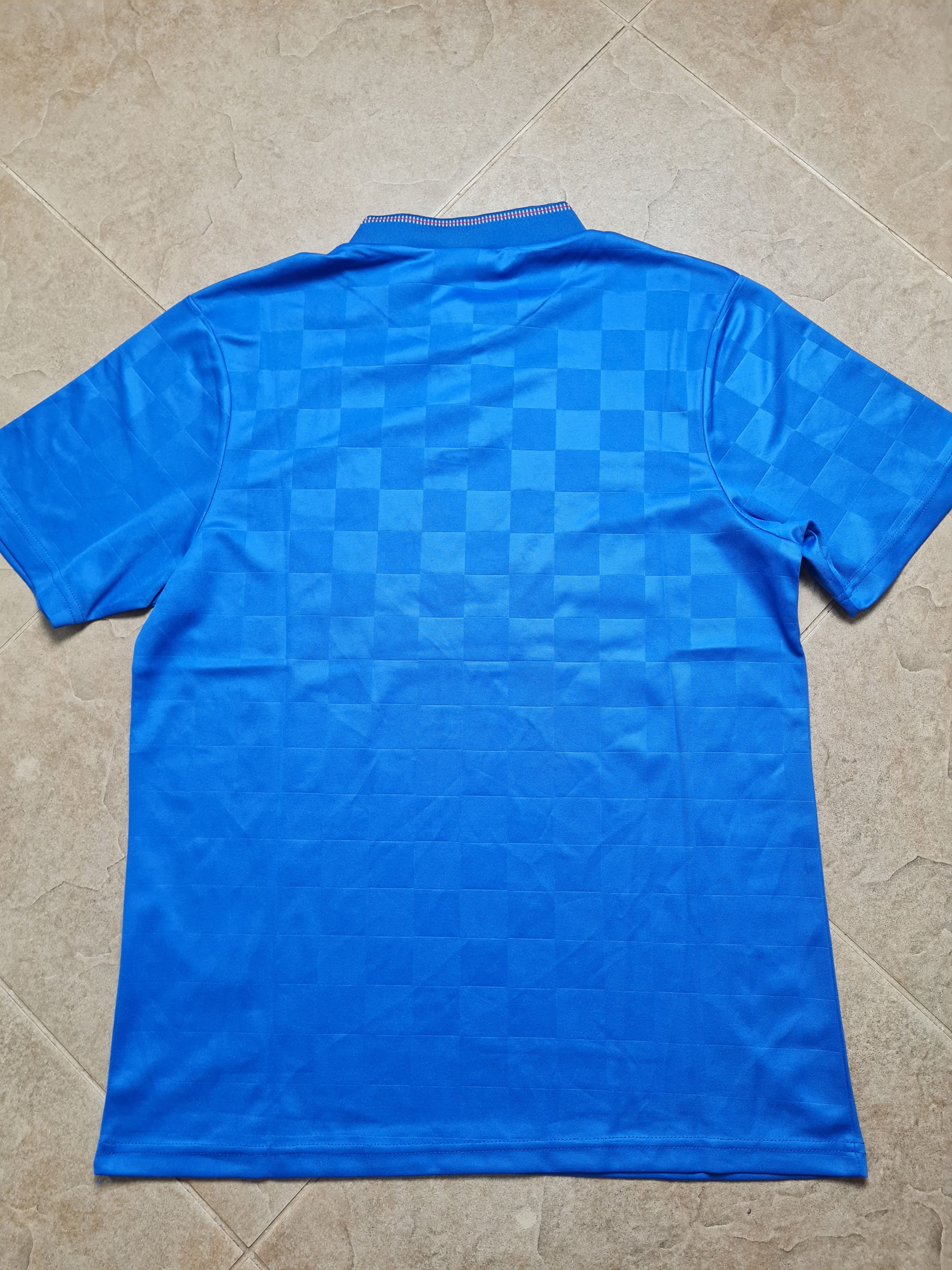Umbro RETRO JERSEY GLASGOW RANGERS 1988/1989 SOCCER FOOTBALL SHIRT Size US M / EU 48-50 / 2 - 8 Thumbnail