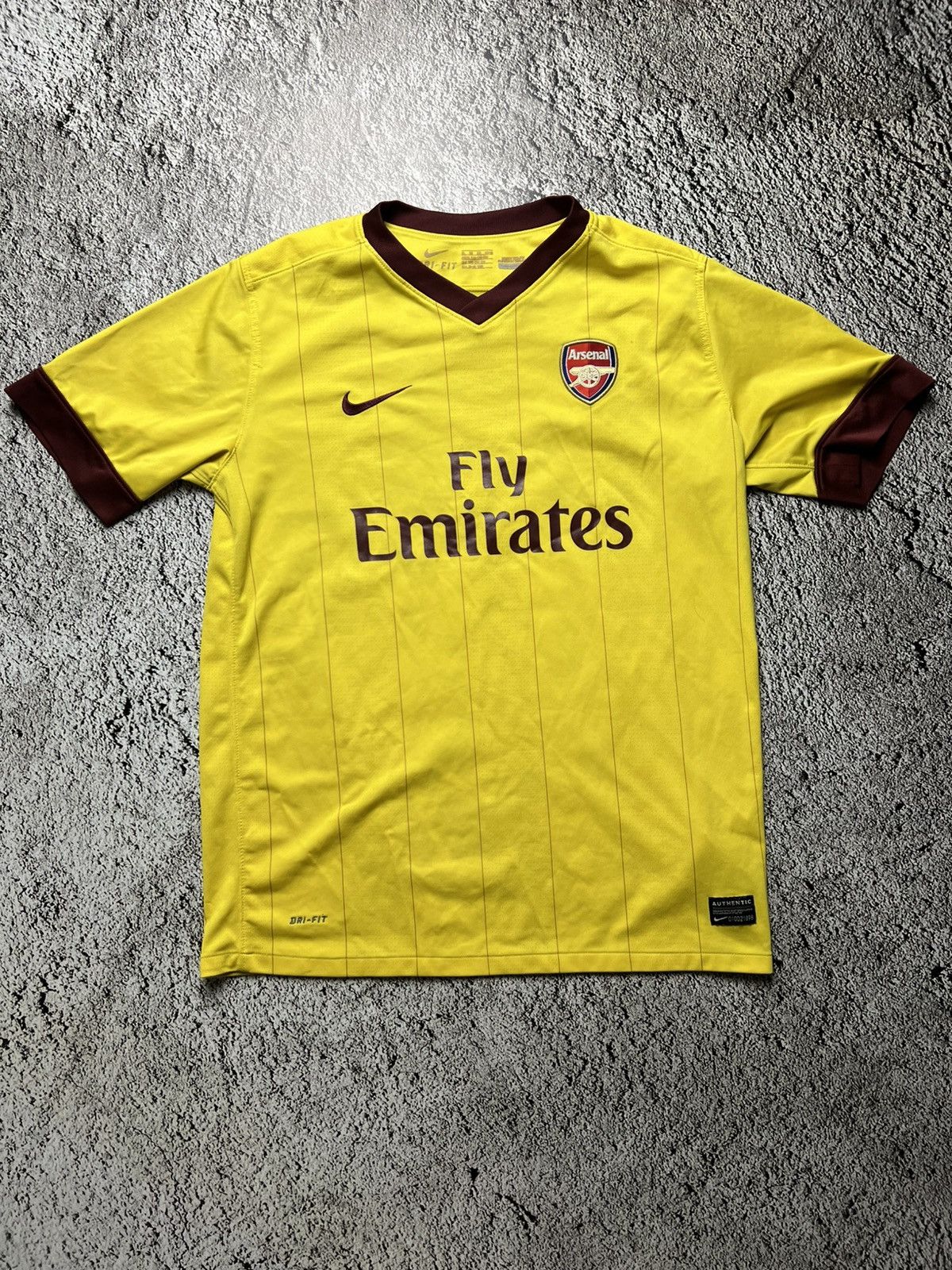 Nike 2010 Nike Arsenal London Jack Wilshere vintage jersey Size US S / EU 44-46 / 1 - 2 Thumbnail