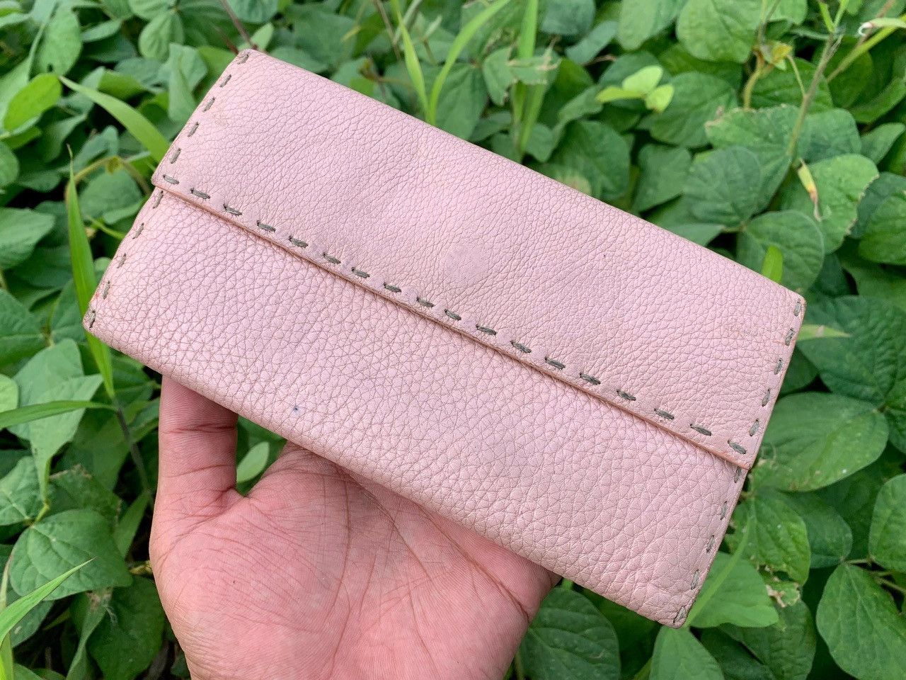 image of Authentic Fendi Selleria Roman Folded Wallet in Cream/Red, Women's