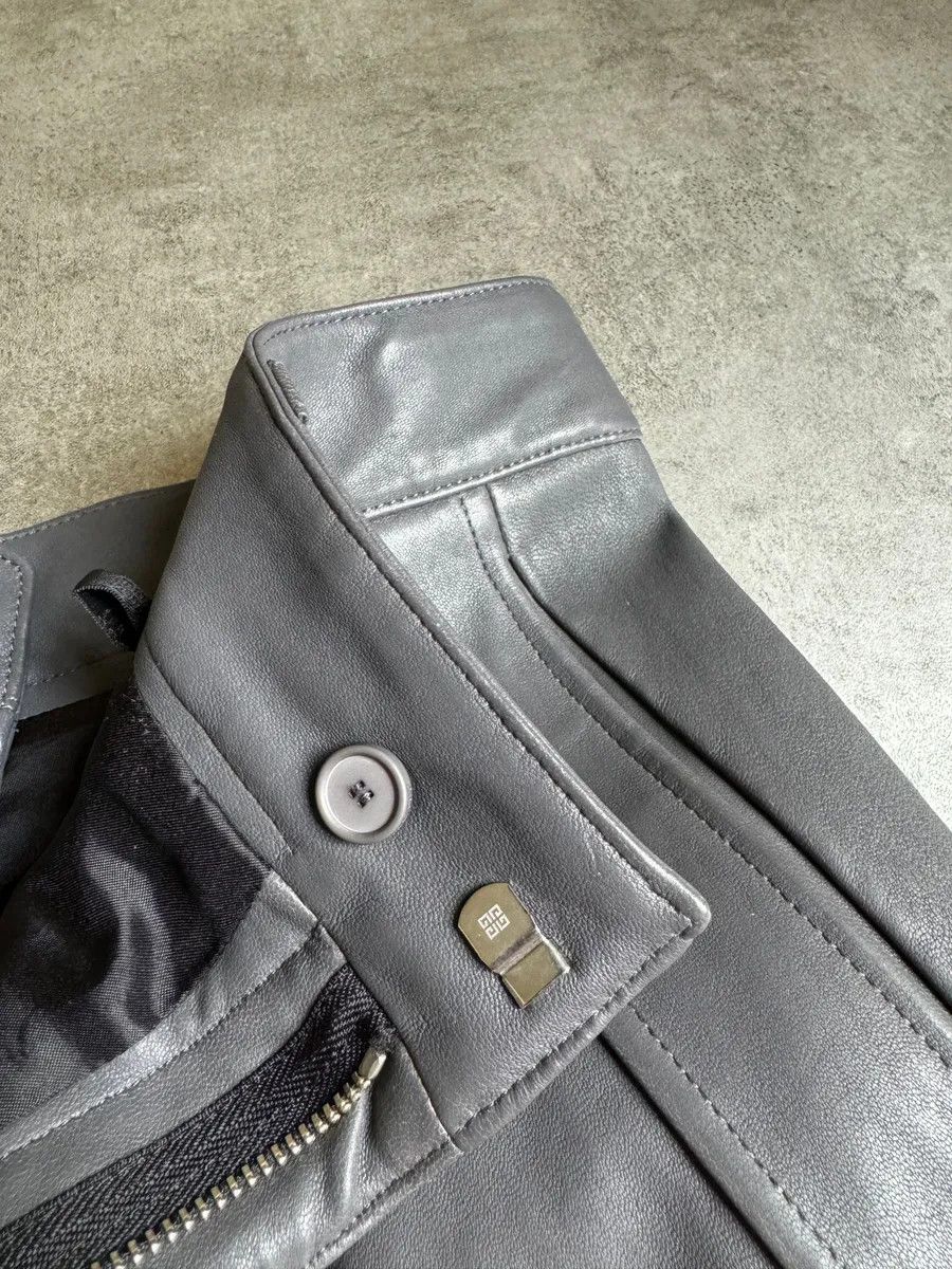 Givenchy SS2023 Givenchy 1/1 Sample Grey Leather Brut Cargo Shorts Size US 34 / EU 50 - 11 Thumbnail