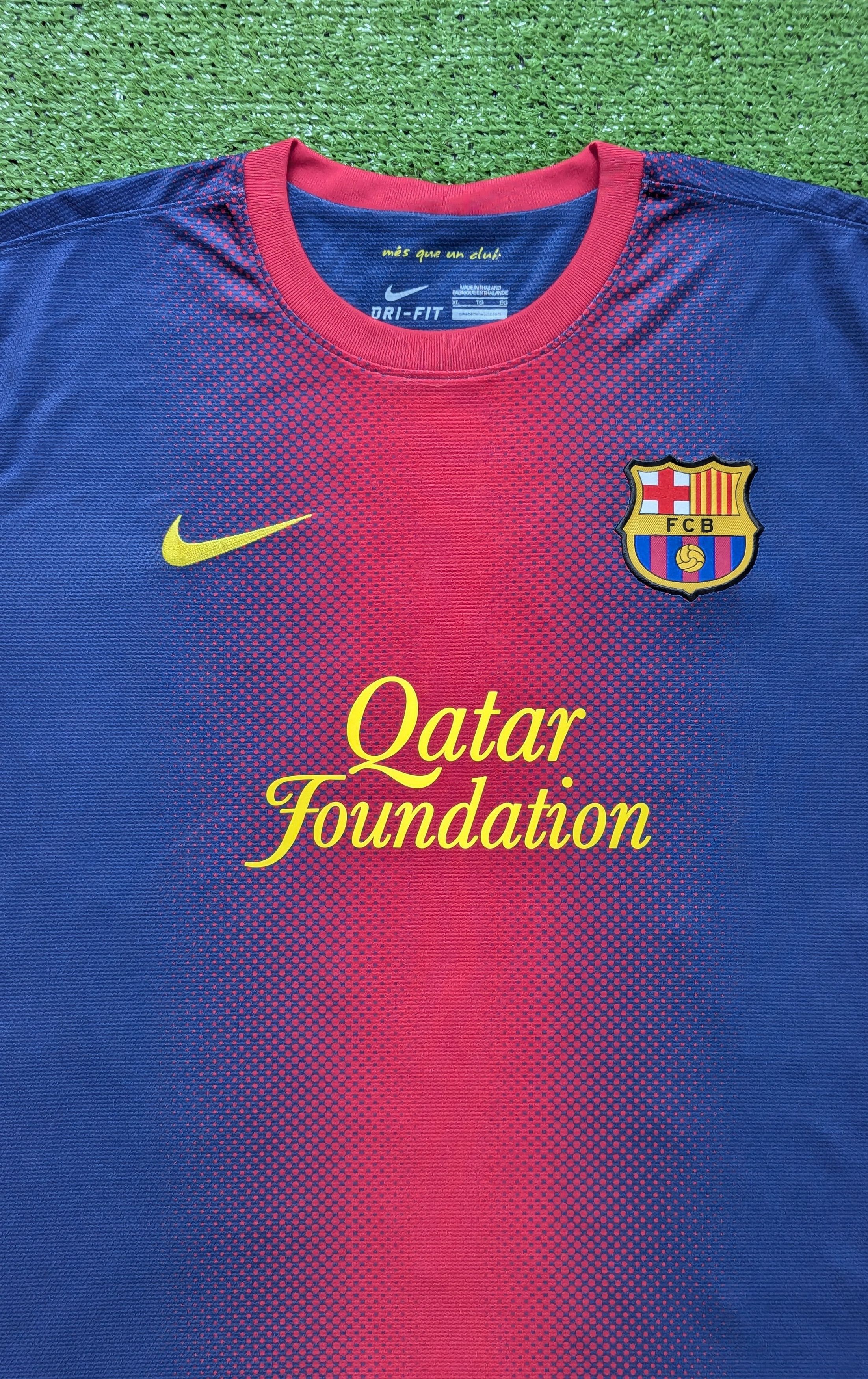 Nike FC BARCELONA 2012/2013 HOME FOOTBALL SHIRT JERSEY XAVI #6 Size US XL / EU 56 / 4 - 6 Thumbnail