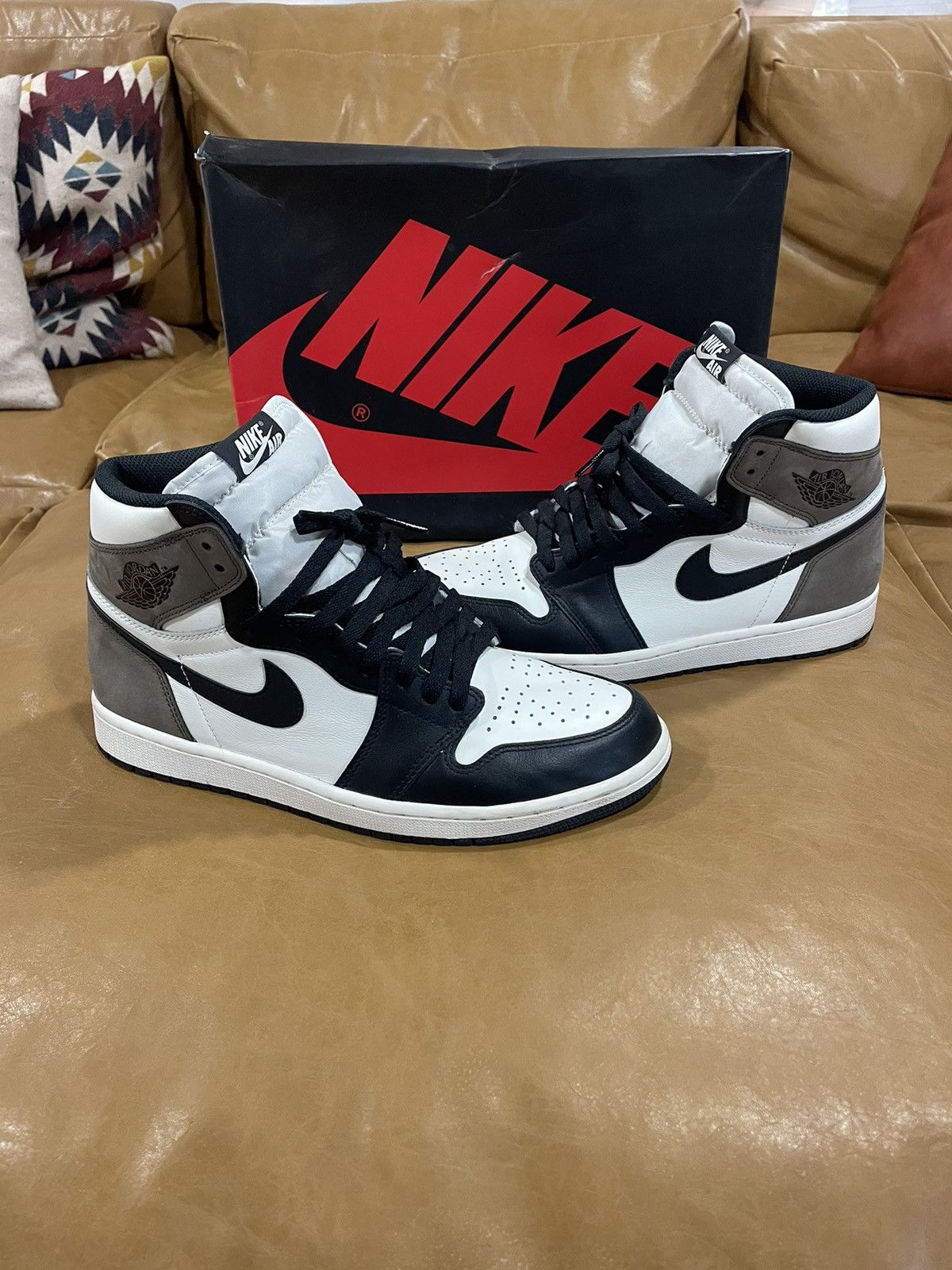 Jordan Retro 1 High “Mocha”