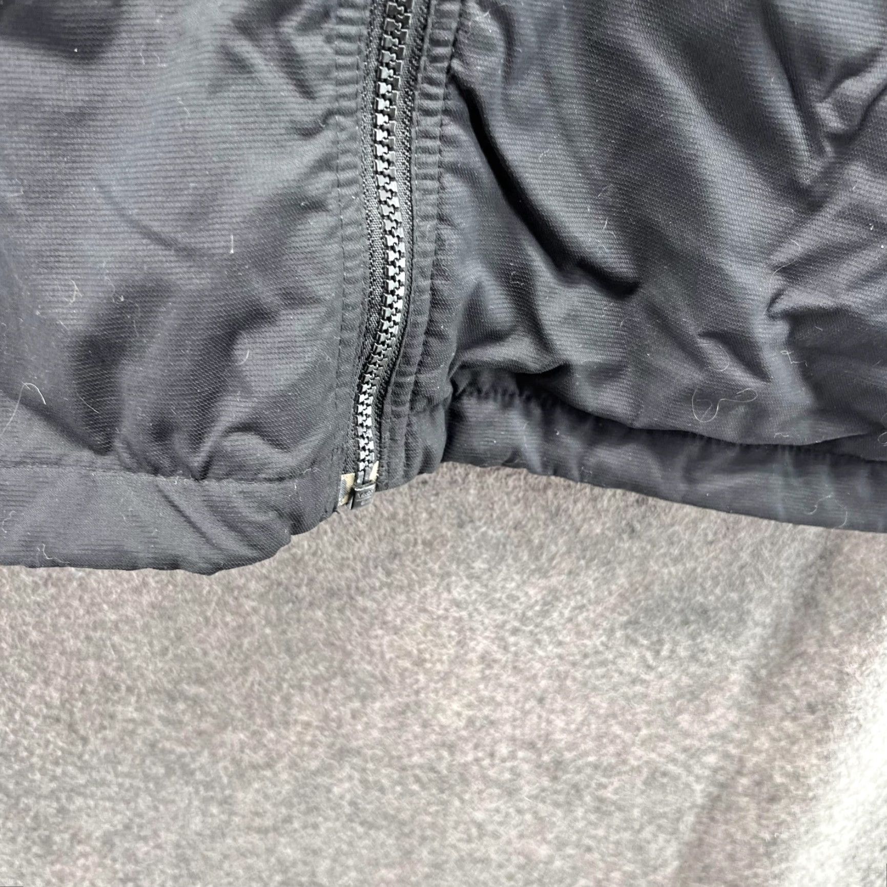 Vintage VINTAGE Columbia Jacket Men XL Black Full Zip Bomber Nylon Fleece Lined Sportswear Medium? Size US XL / EU 56 / 4 - 5 Thumbnail