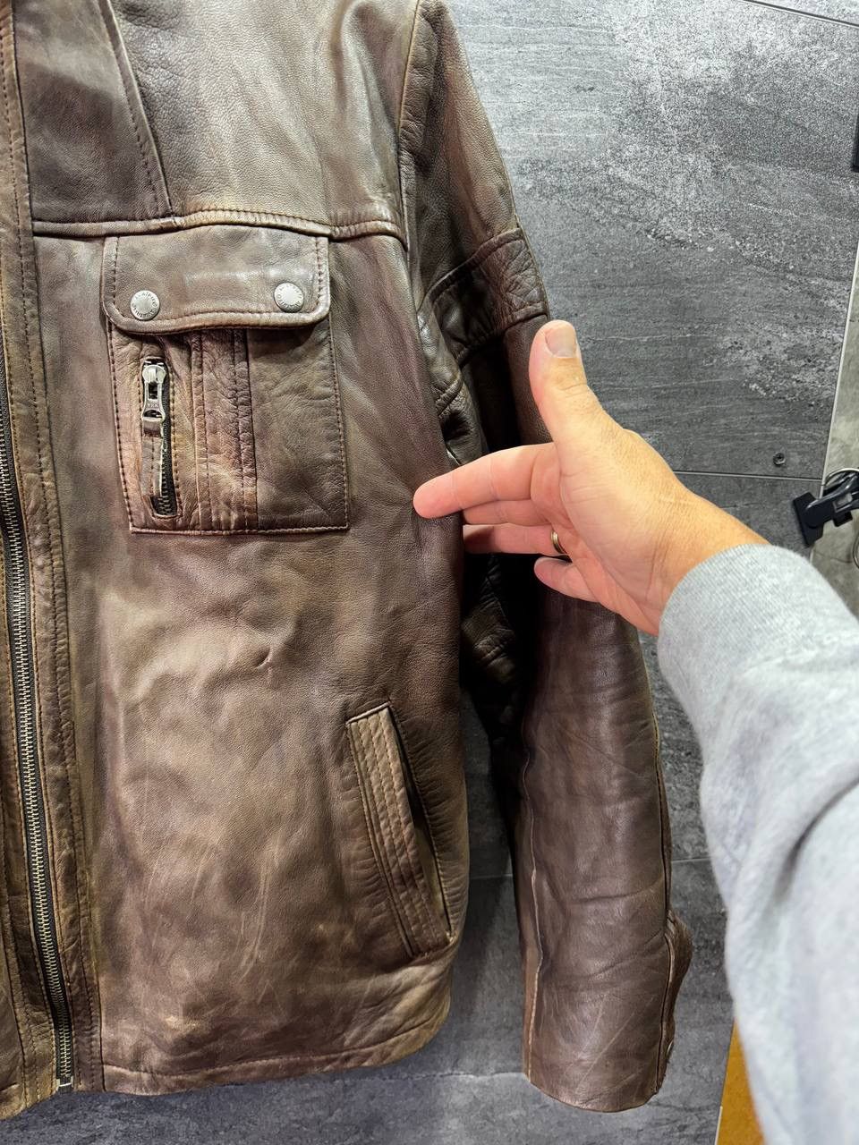Genuine Leather Aviatrix Vintage Men's Brown Leather Bomber Biker Jacket Size US XXL / EU 58 / 5 - 12 Thumbnail
