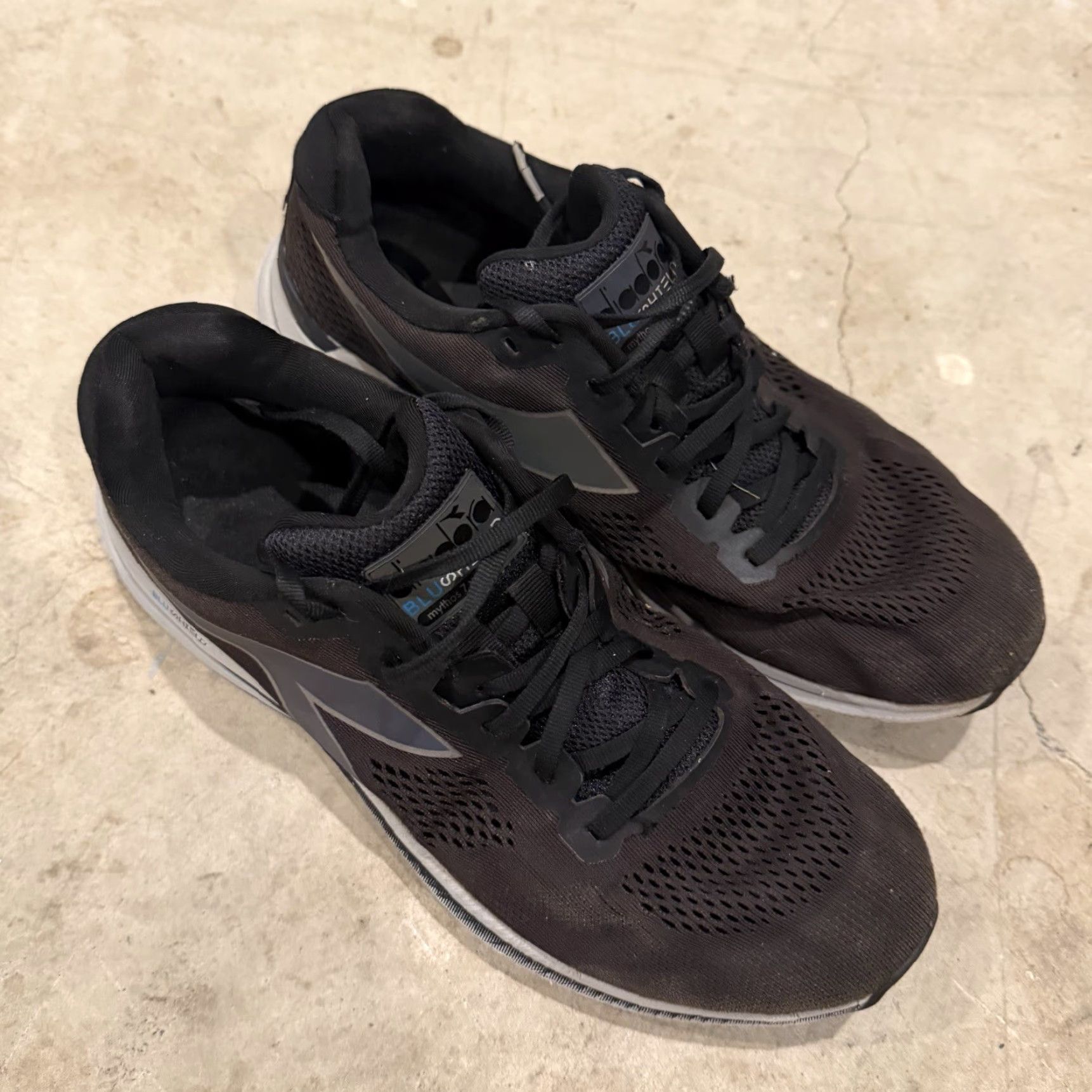 Diadora Diadora Mens Size 8.5 Mythos Blushield Vortice Hip Black Silver Size ONE SIZE - 2 Thumbnail