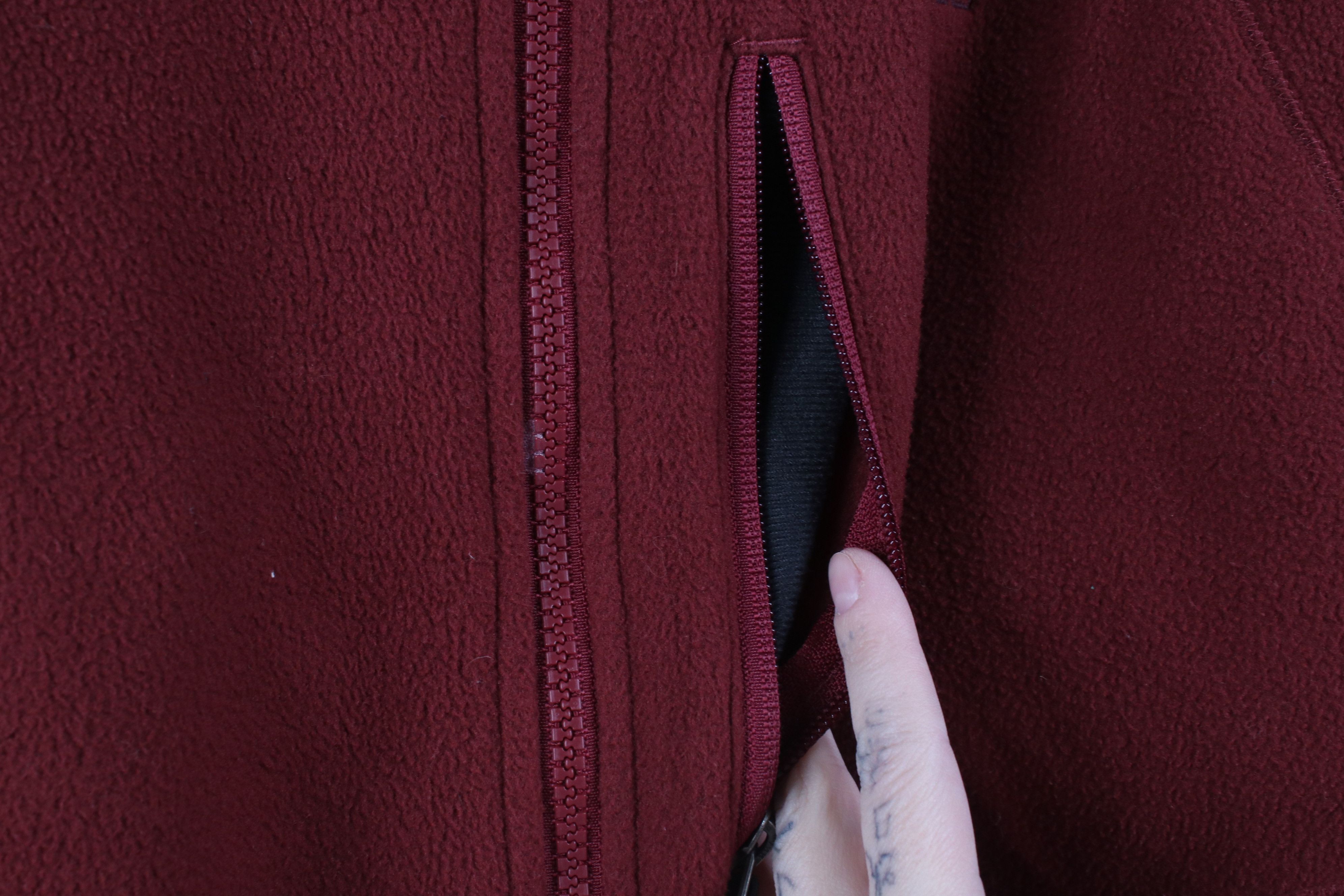 Nike Vintage Y2K Nike ACG Mini Swoosh Fleece Full Zip Jacket Red Size US L / EU 52-54 / 3 - 6 Thumbnail
