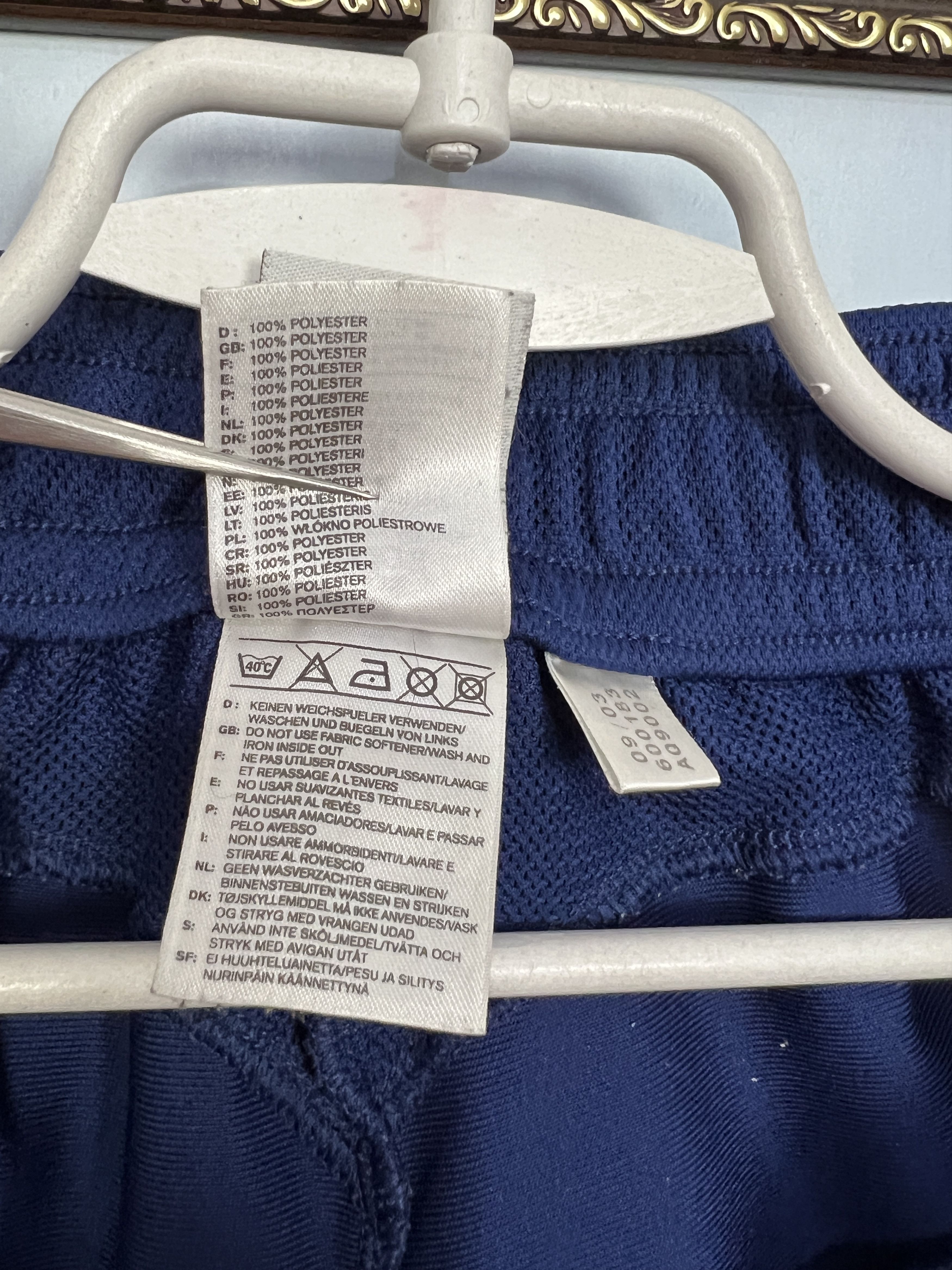 Adidas Vintage Adidas Spain Football Shorts Soccer Blue Athletic M Size US 32 / EU 48 - 9 Thumbnail