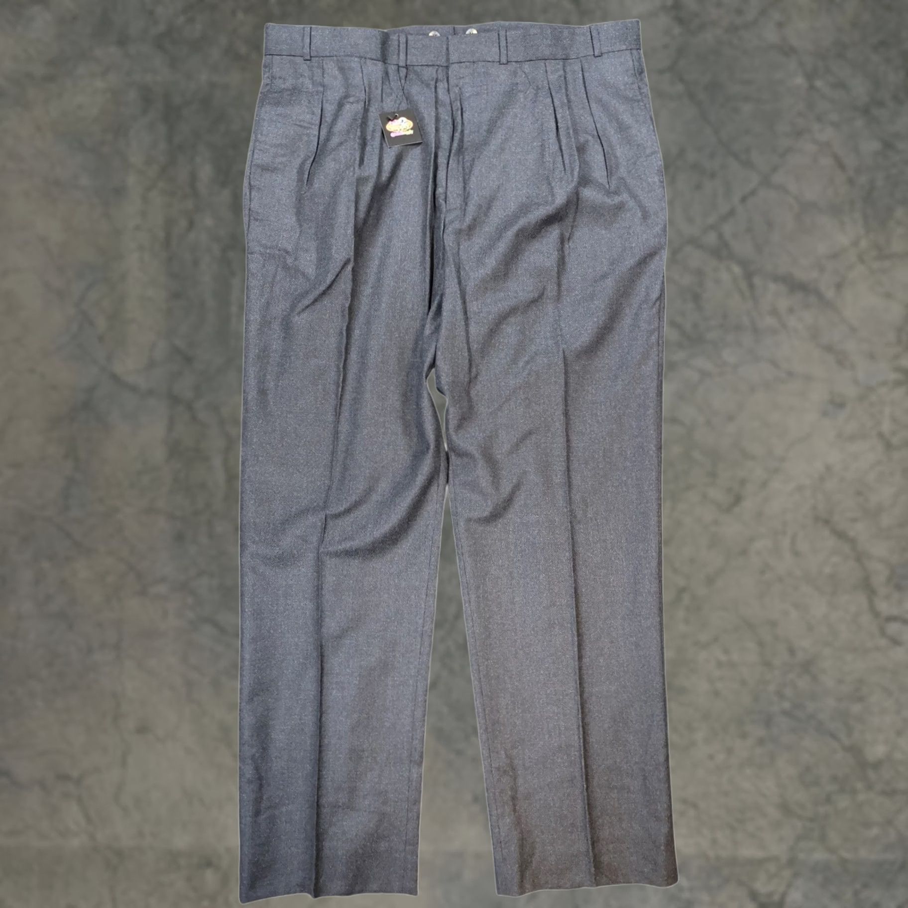 Lands' End Lands End Dress Pants Mens 44x34 Gray 100% Wool Pleated Portugal Size US 44 / EU 60 - 1 Thumbnail