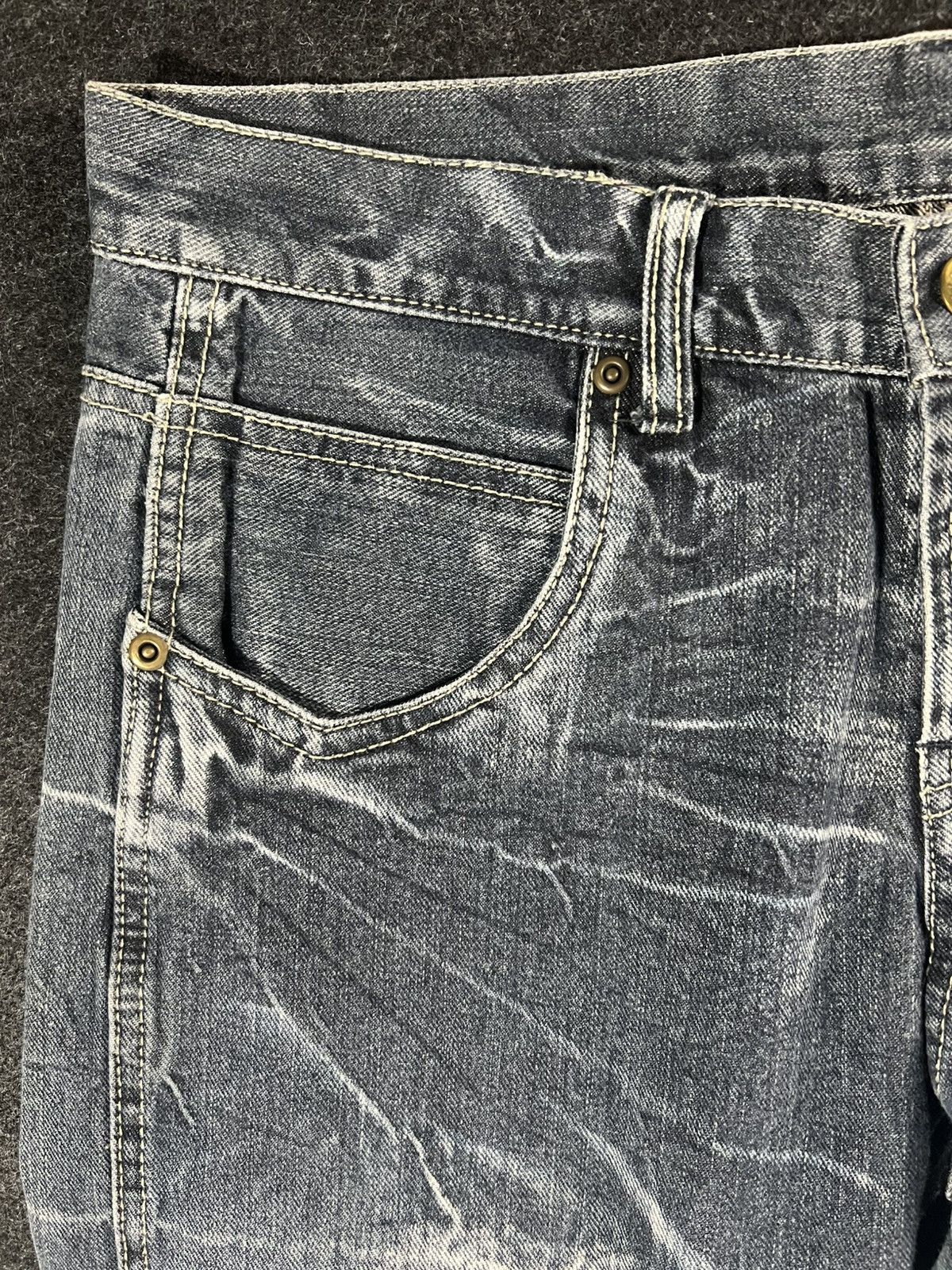 semanticdesign SemanticDesign Washed Whiskered Lightning Distress Punk Jean Size US 32 / EU 48 - 4 Thumbnail