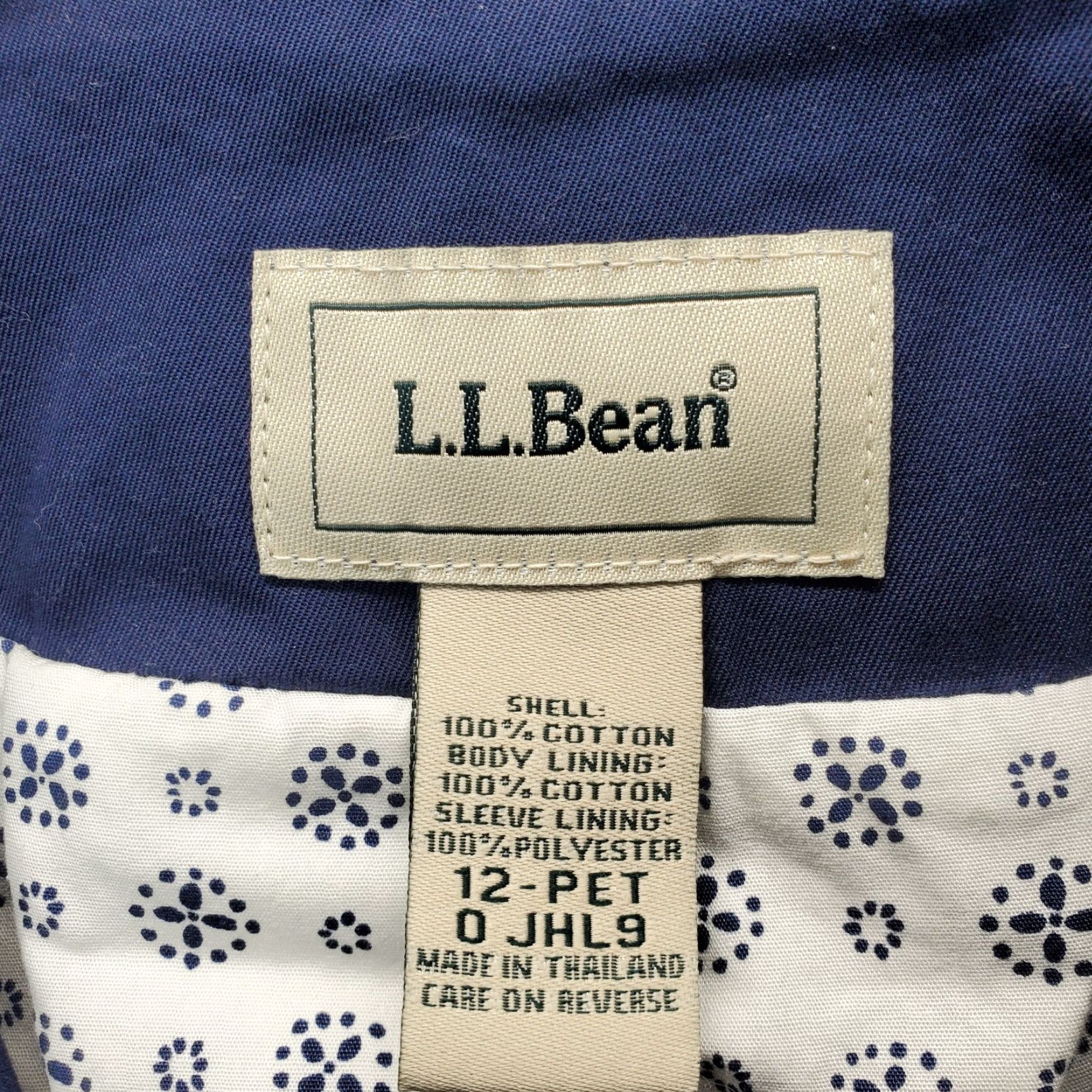 Vintage L.L. Bean Blazer Jacket Womens Petites 12P Blue Single Breasted Notch Lapel Shirt Womens Size 12P Blue Blazer Womens Size XL / US 12-14 / IT 48-50 - 7 Thumbnail
