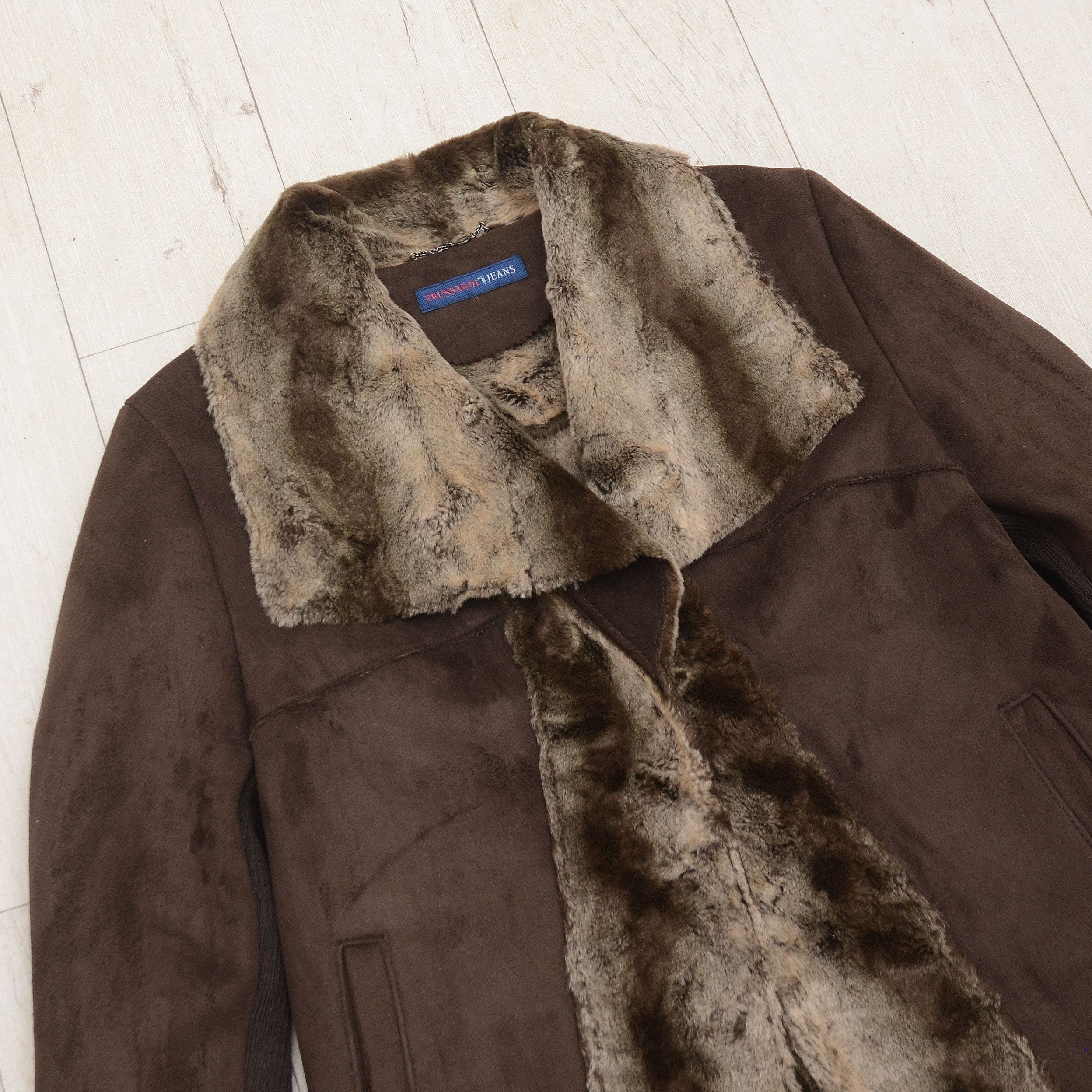 Trussardi Trussardi Jeans Y2K Faux Fur Suede Jacket Coat Winter Chic Size M / US 6-8 / IT 42-44 - 2 Thumbnail