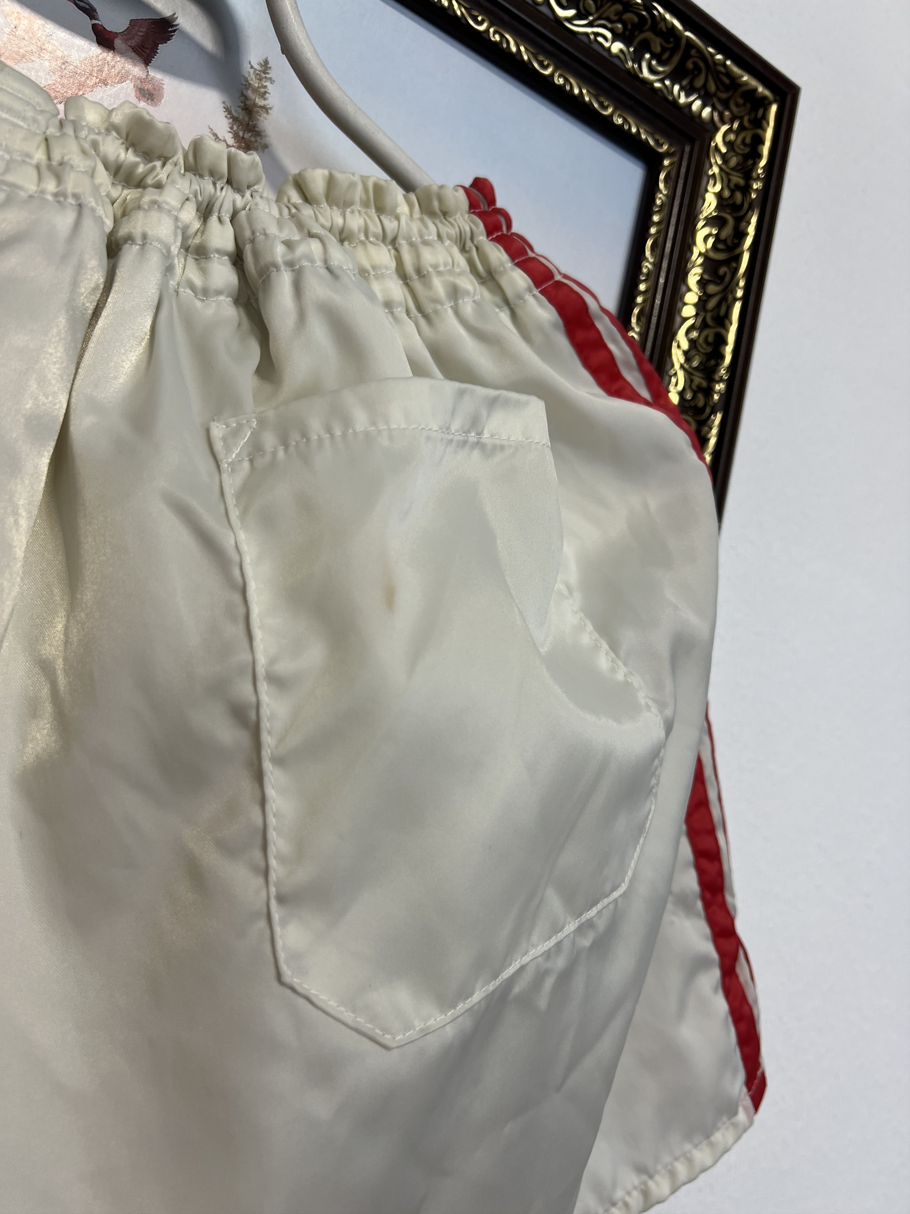 Adidas Vintage Adidas Nylon White Shorts Run Athletic Rare Hype Size US 34 / EU 50 - 11 Thumbnail