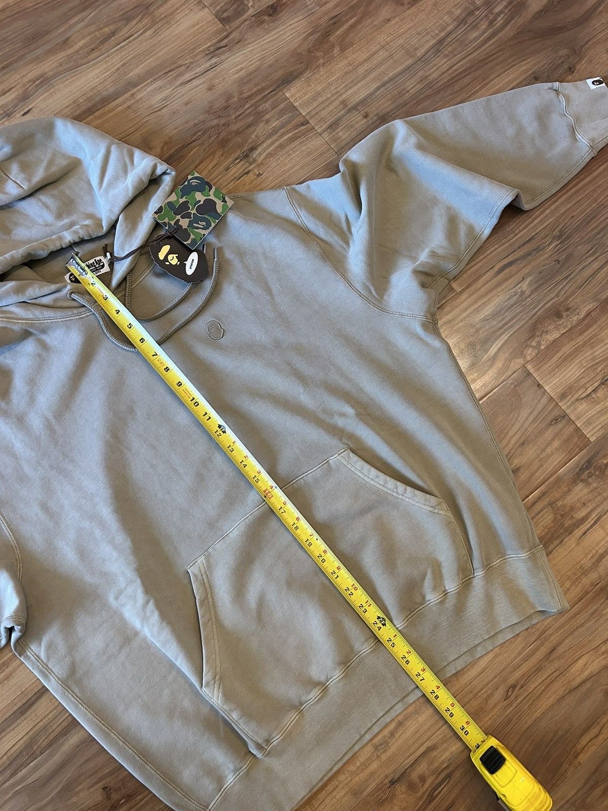 Bape NEW Bape Beige One Point Ape Face Pullover Hoodie Size US L / EU 52-54 / 3 - 8 Thumbnail