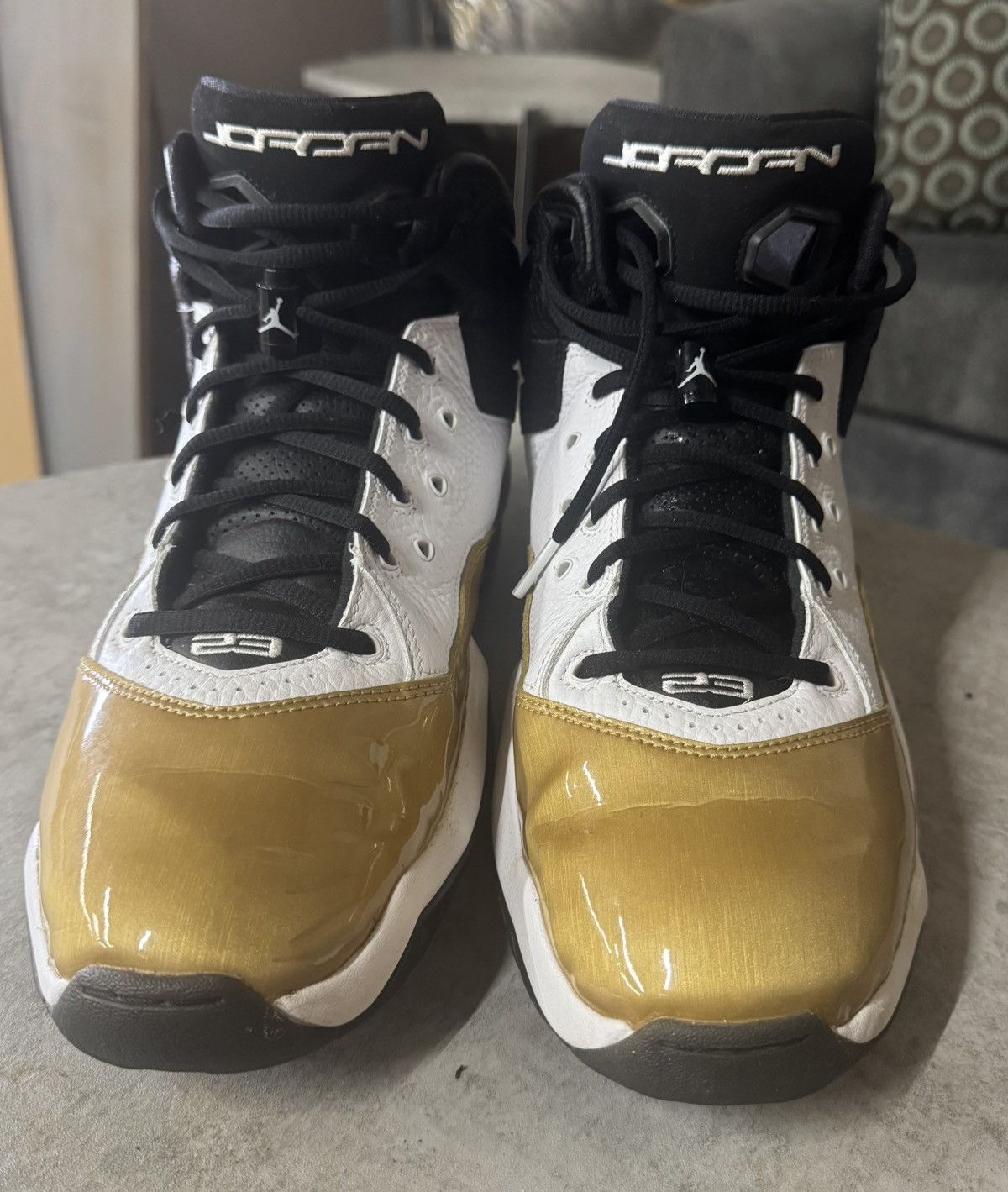 Jordan Brand Air Jordan B'Loyal 'White Black Gold' CT1603-100 Size US 13 / EU 46 - 5 Thumbnail