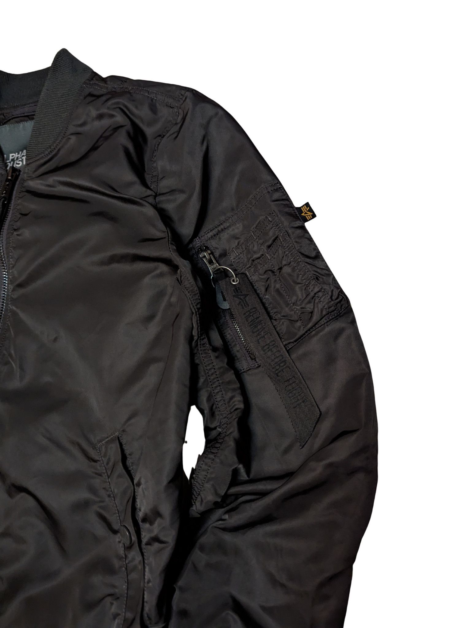 Alpha Industries Alpha Industries MA-1 Nylon Bomber Jacket Size S Size US S / EU 44-46 / 1 - 3 Thumbnail