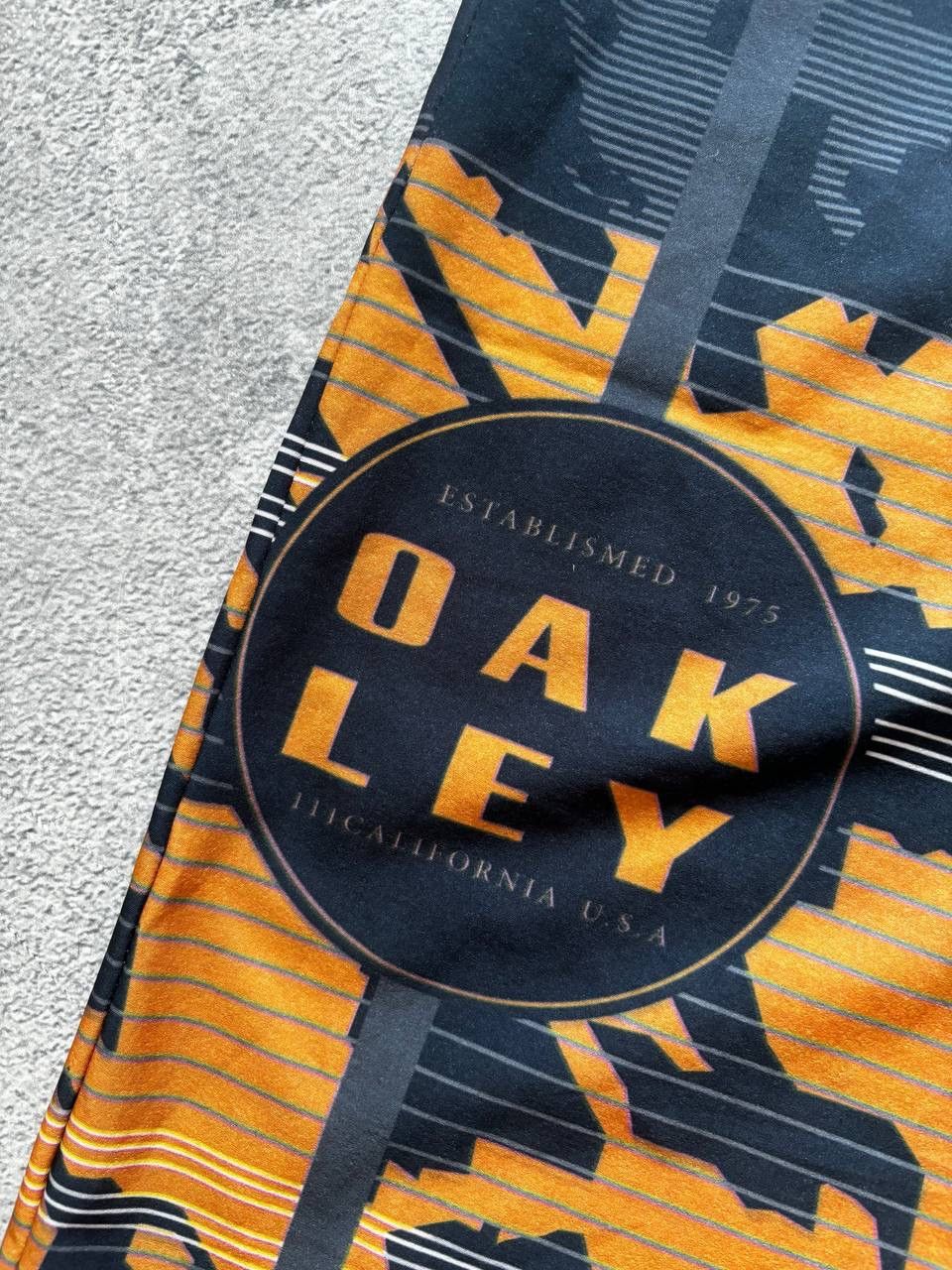 Oakley × Vintage Oakley vintage distressed y2k shorts Size US 30 / EU 46 - 2 Thumbnail