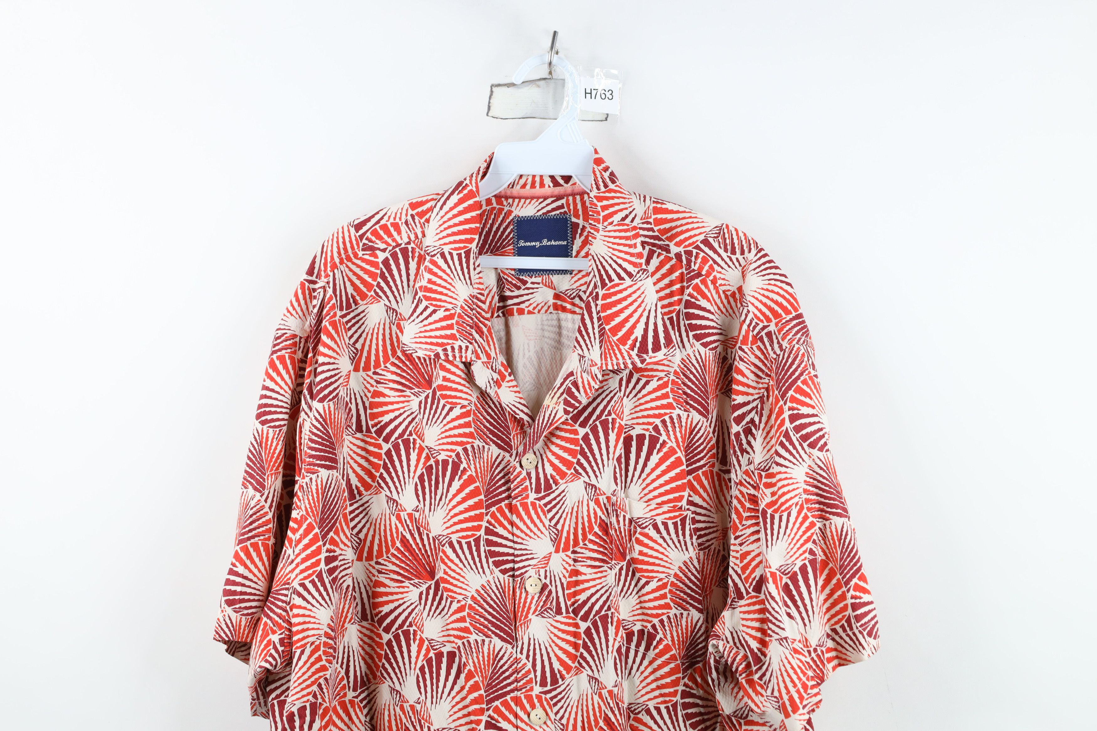 Tommy Bahama Vintage Tommy Bahama Clam Seashell Camp Collar Button Shirt Size US XXL / EU 58 / 5 - 2 Thumbnail