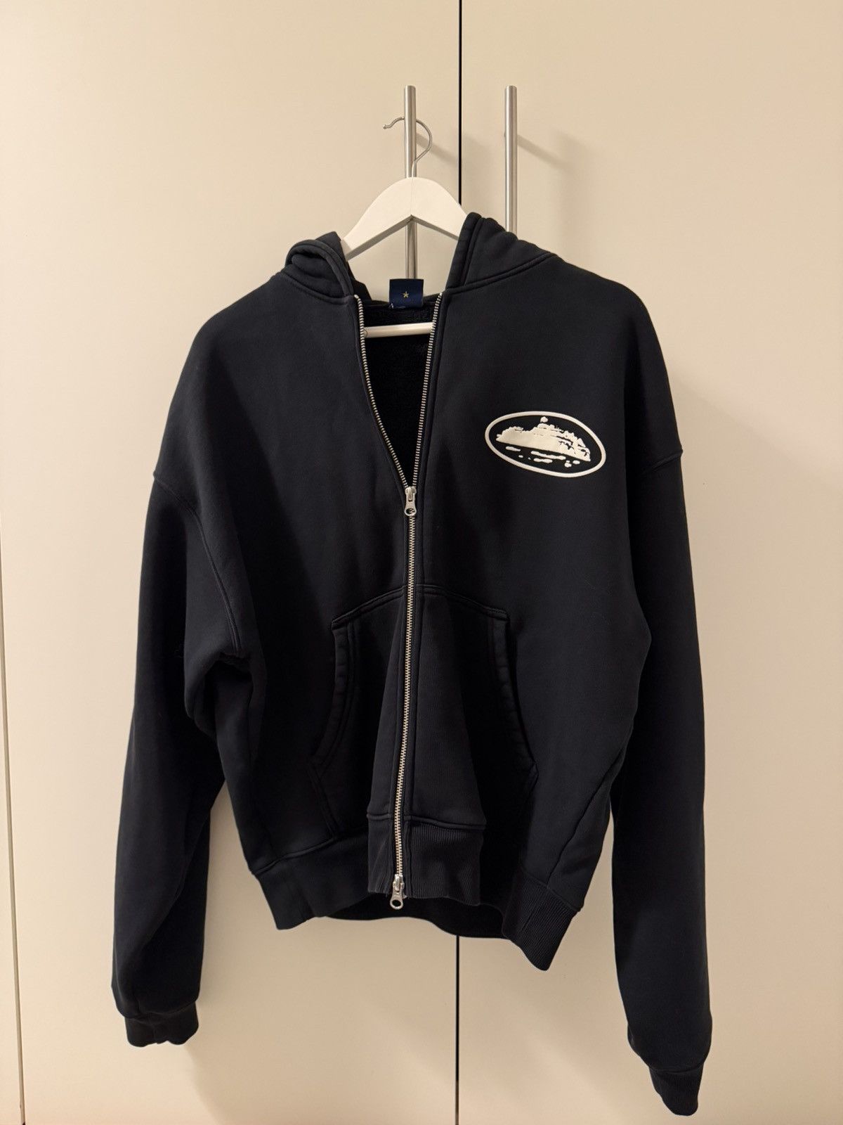 Corteiz Corteiz Island Puff Print Zip Hoodie Black | Grailed