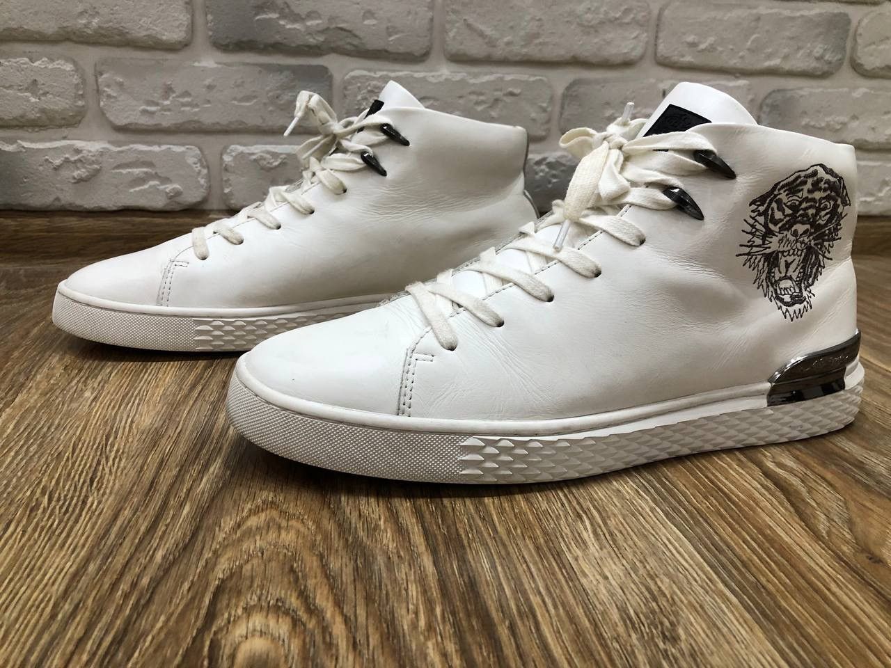 Ed Hardy Vintage Ed Hardy Hi-Top Leather Sneakers Tiger Size US 12 / EU 45 - 2 Thumbnail