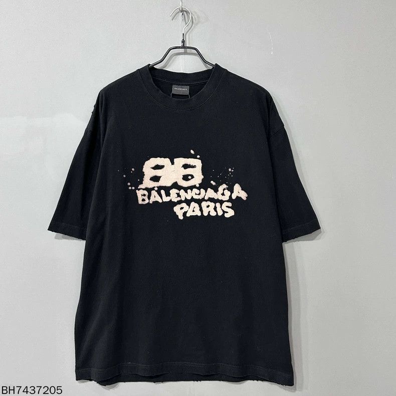 Balenciaga Balenciaga Black Graffiti Logo Short Sleeve Size US L / EU 52-54 / 3 - 1 Thumbnail