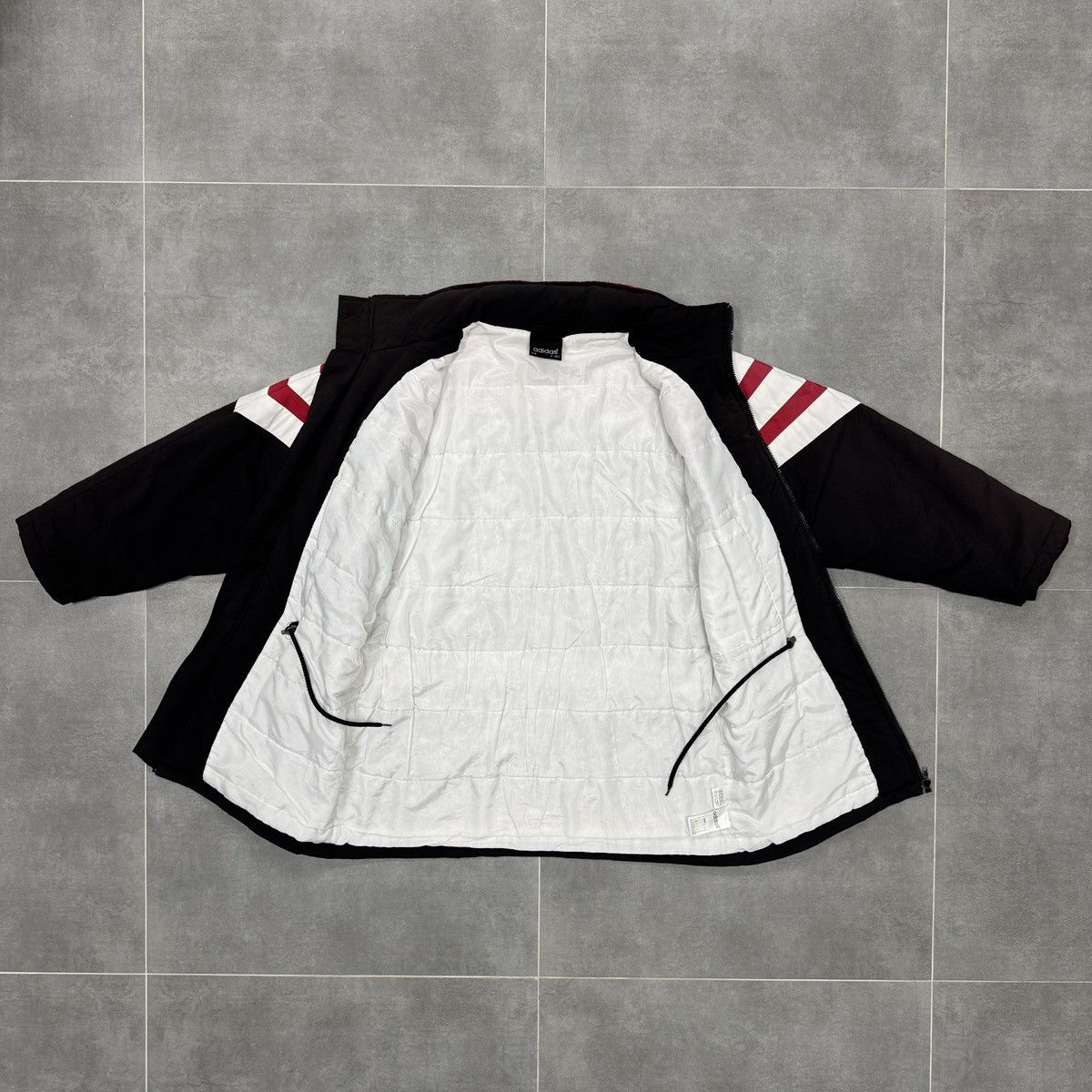 Adidas Vintage Adidas 90s Long Jacket Retro Men Size M Size US M / EU 48-50 / 2 - 12 Thumbnail