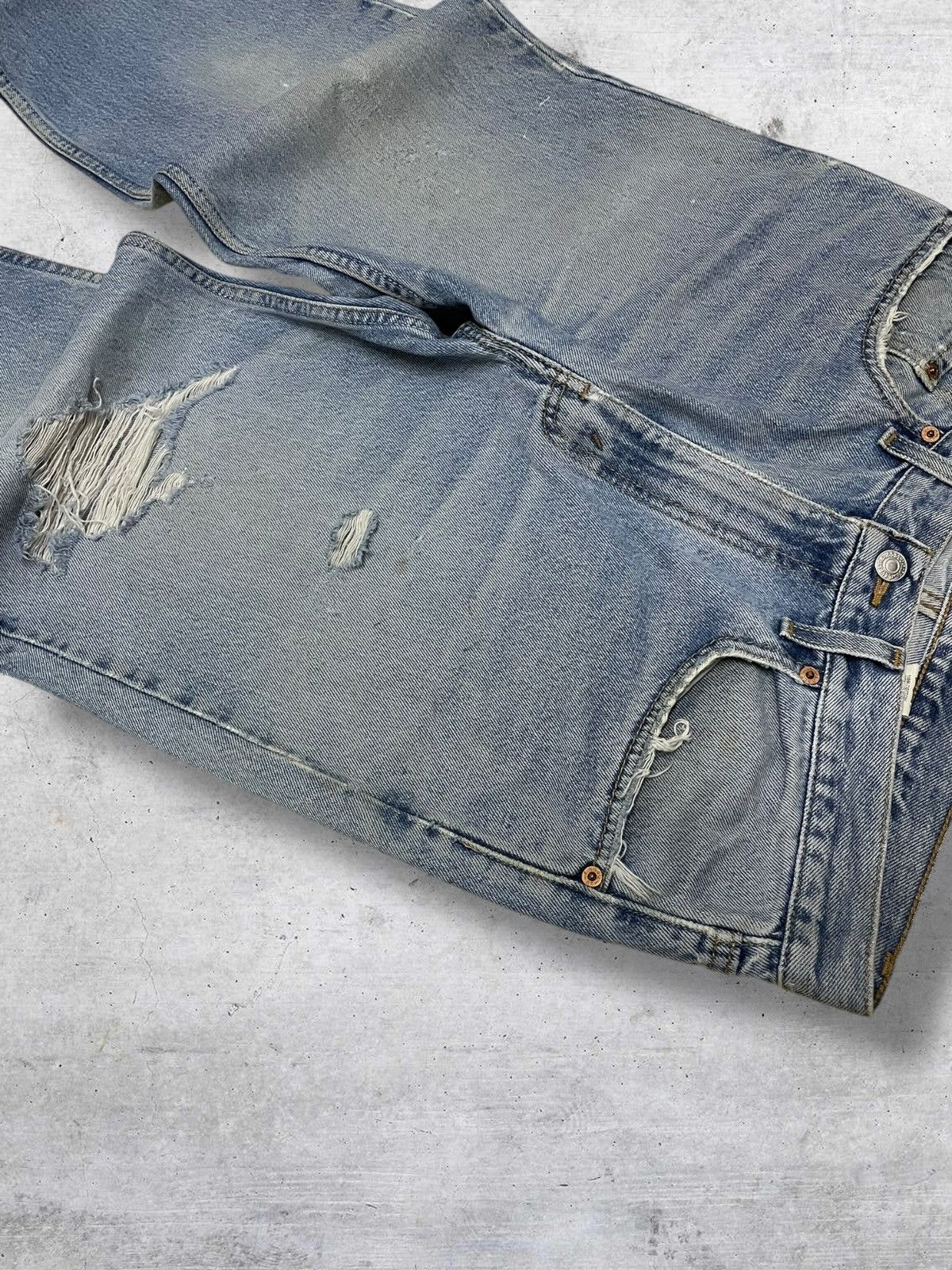 Levi's Vintage Clothing VINTAGE LEVIS 550 90S DESIGNER DISTRESSED TRASH DENIM Size US 32 / EU 48 - 5 Thumbnail
