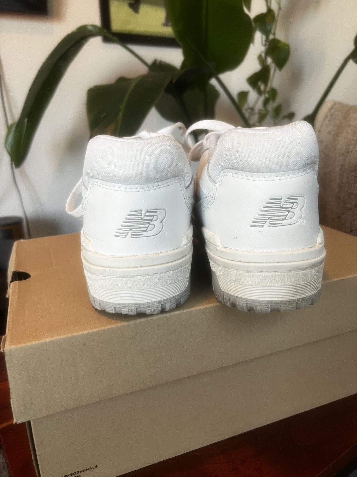 New Balance White on white New Balance 550 Size US 11 / EU 44 - 3 Thumbnail